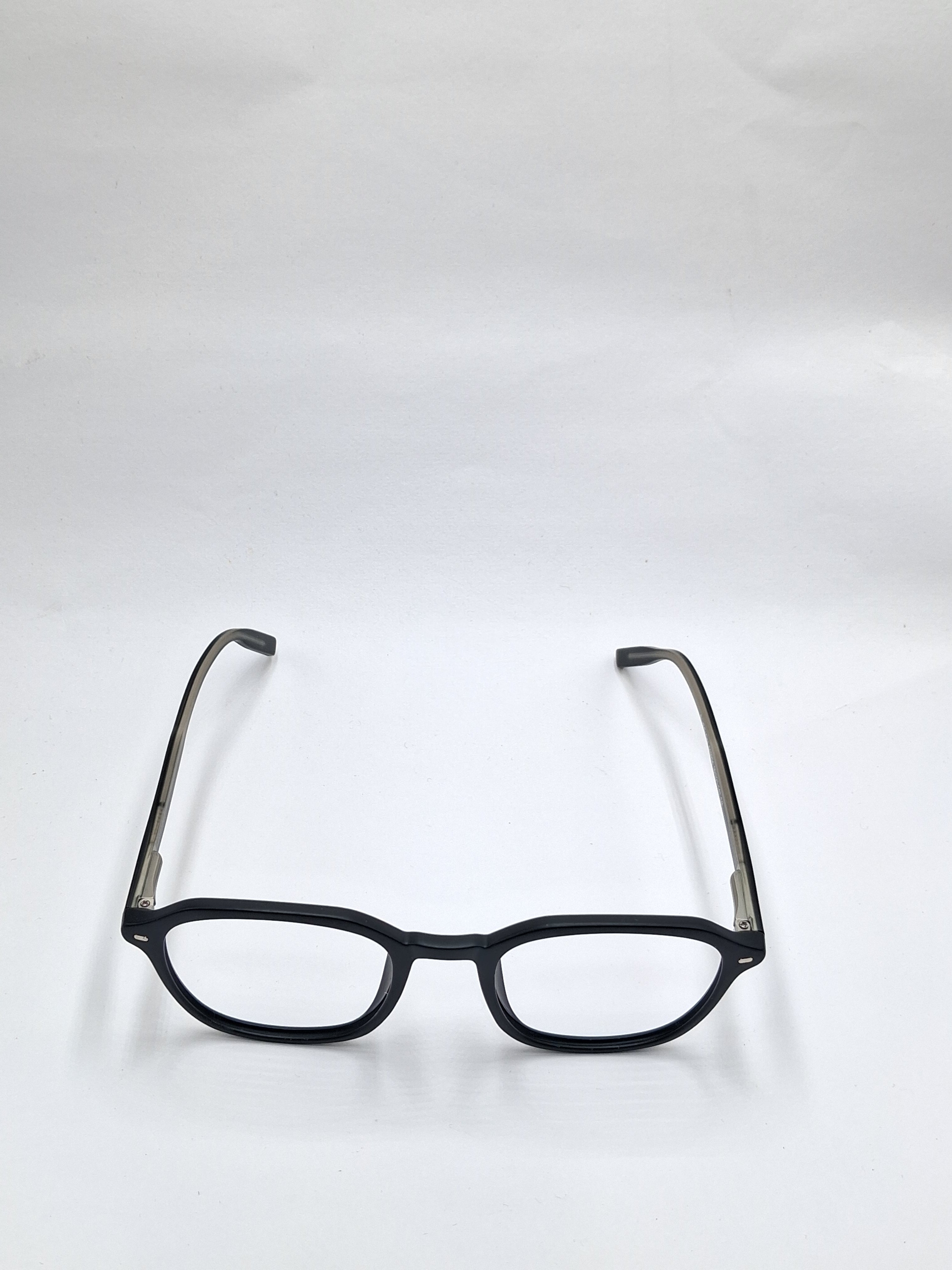 vision plus matte black frame