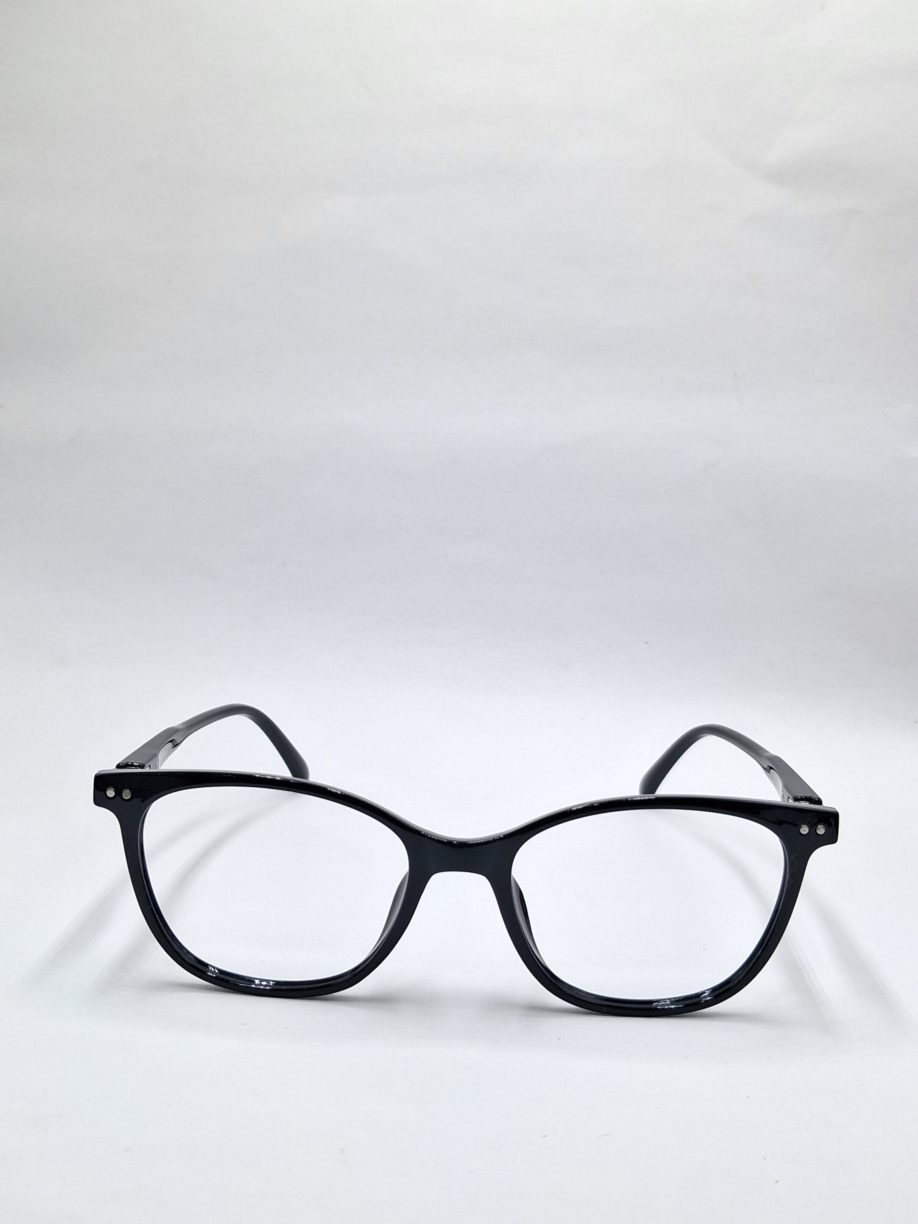 vision plus glossy black frame