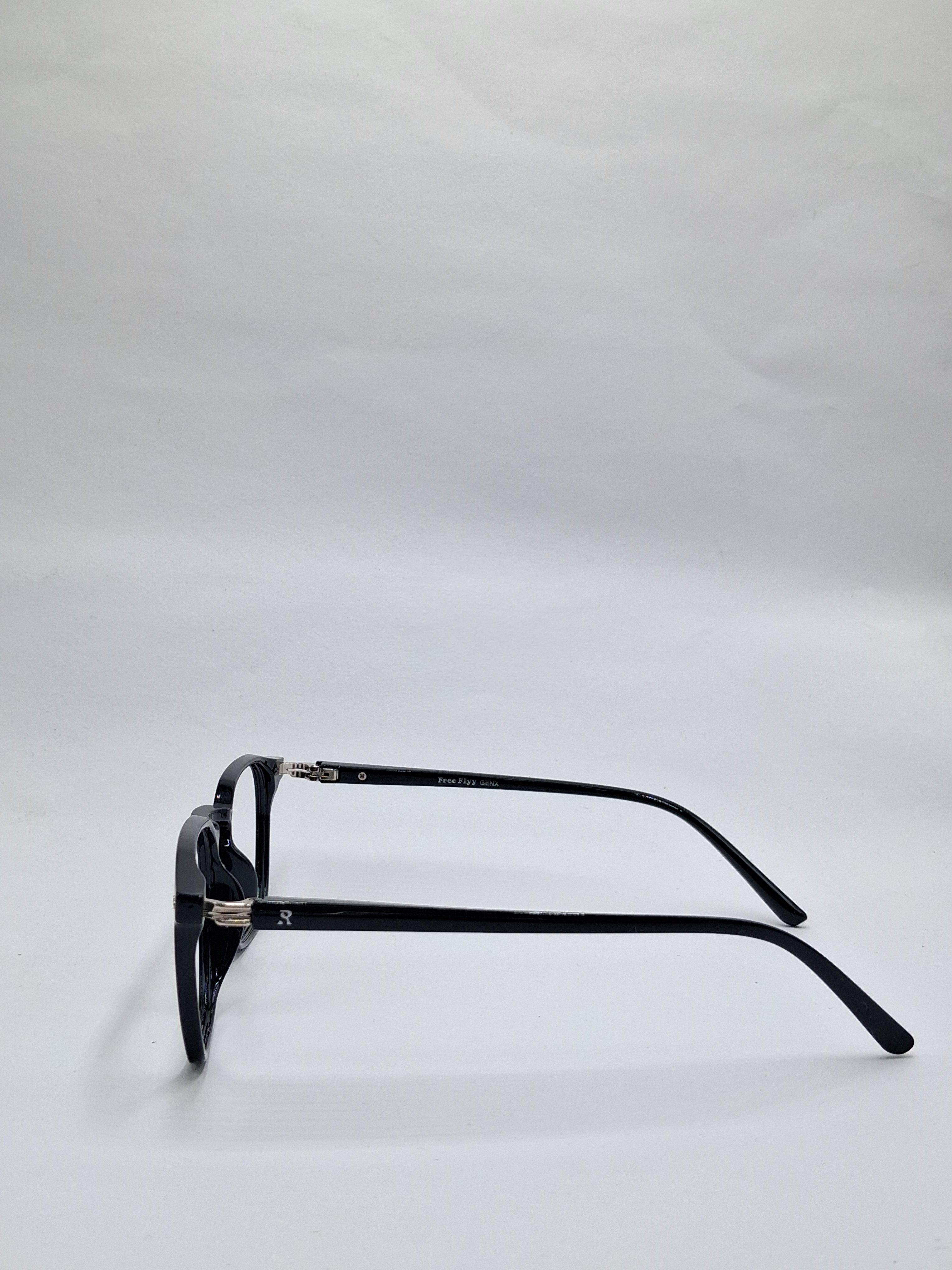 vision plus black frame