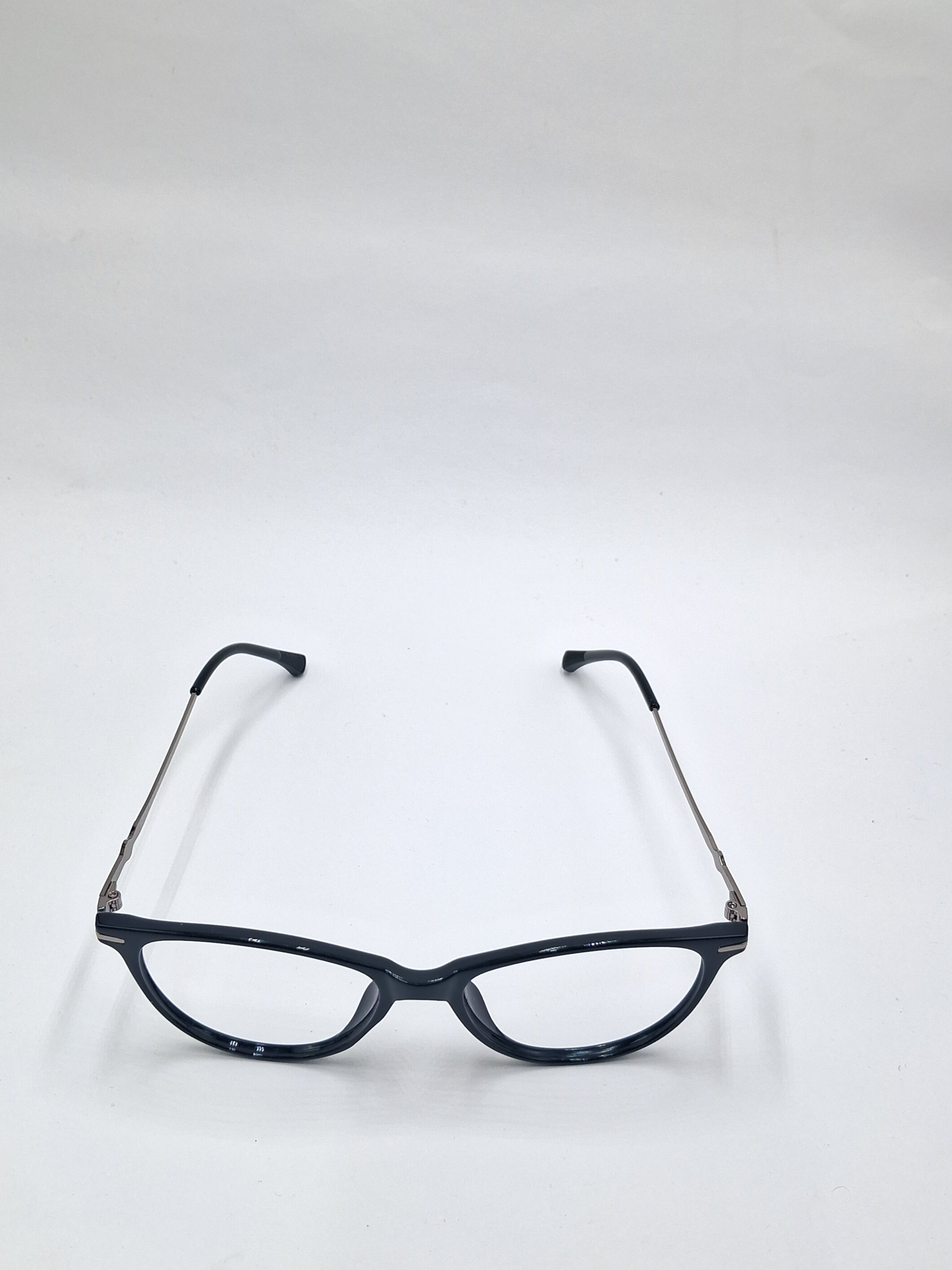vision plus glossy all black with metal frame