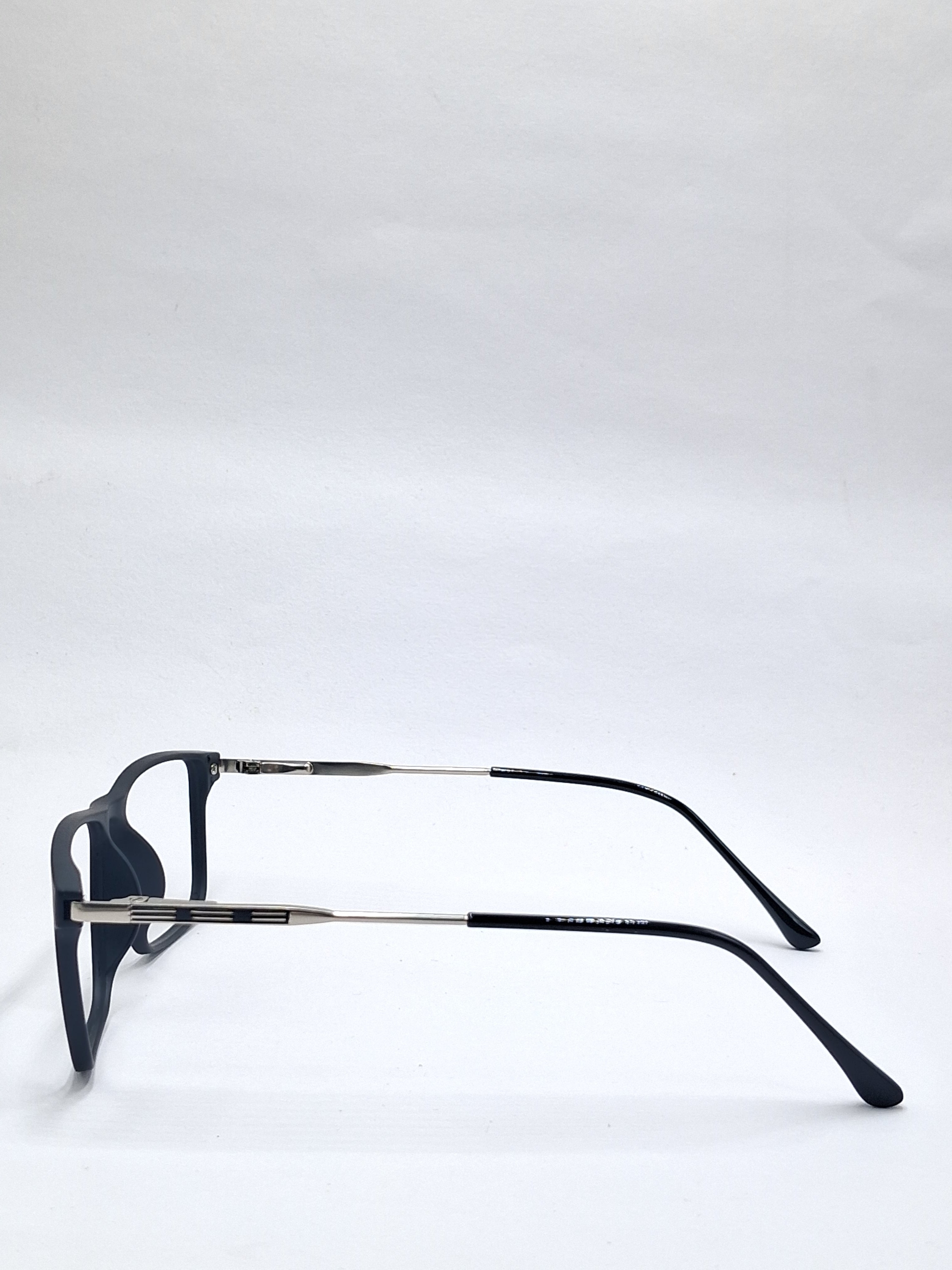 vision plus matte black with metal stick frame