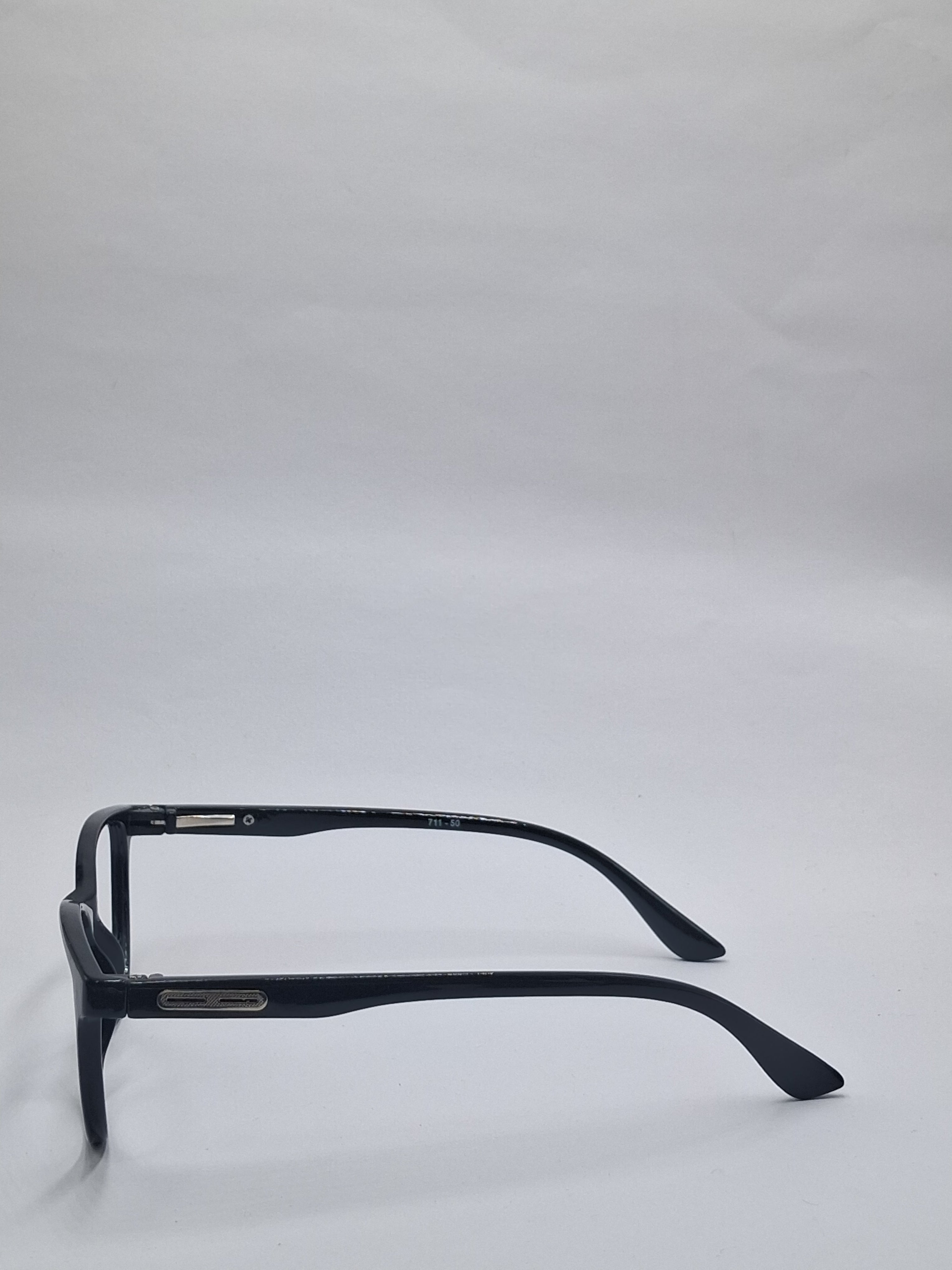 vision plus glossy black frame