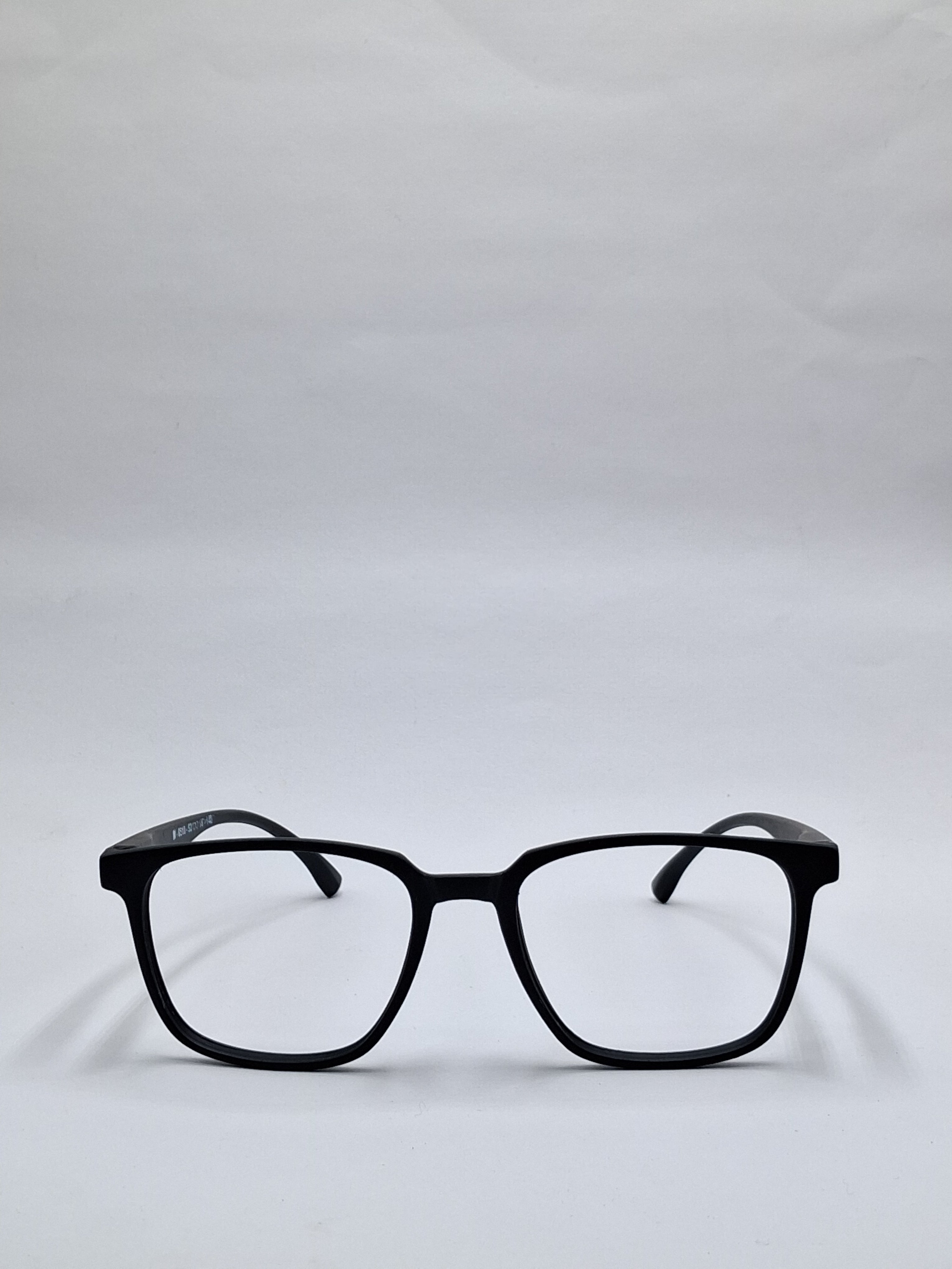 vision plus matte black frame