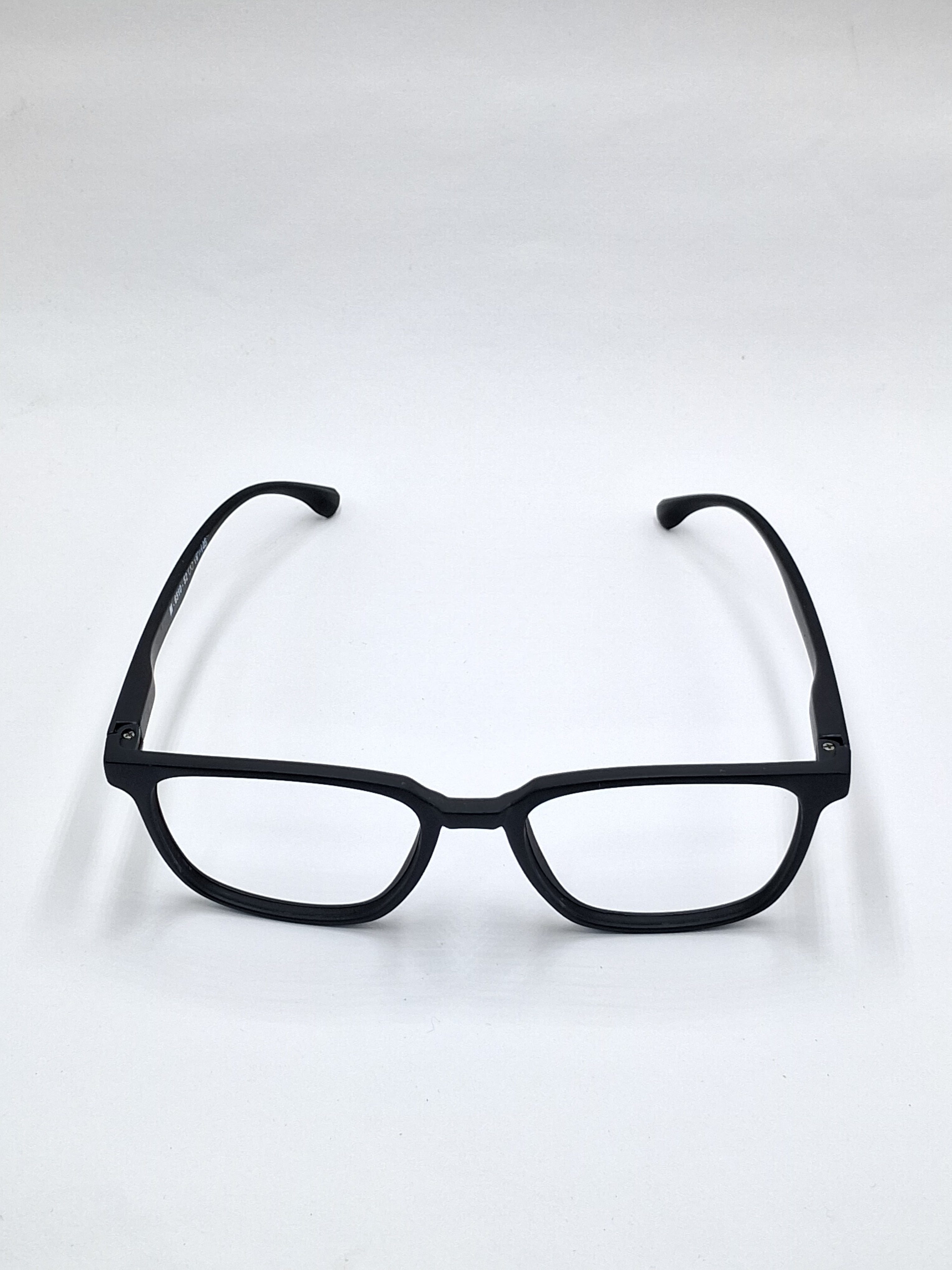 vision plus matte black frame