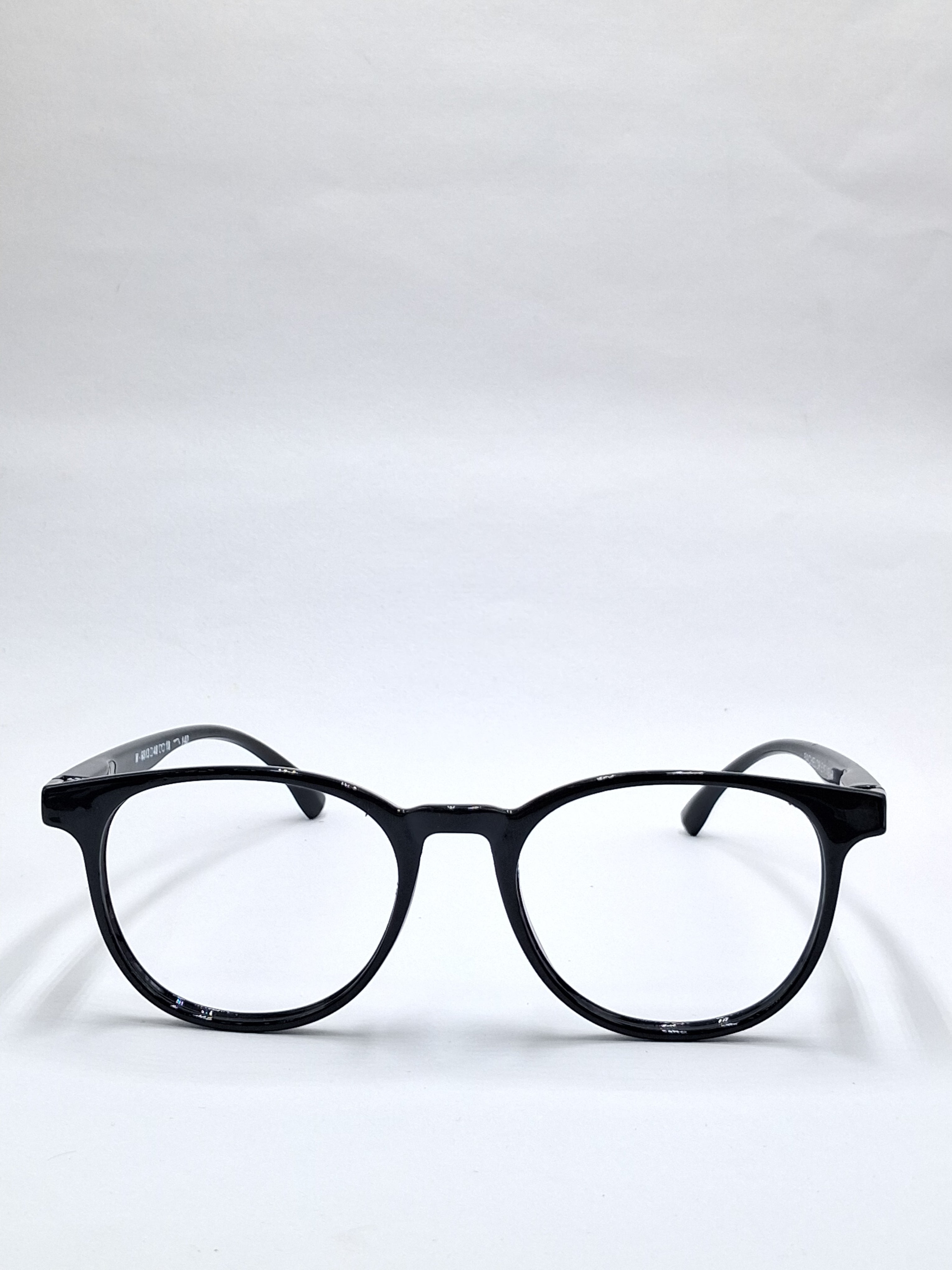 vision plus glossy black frame