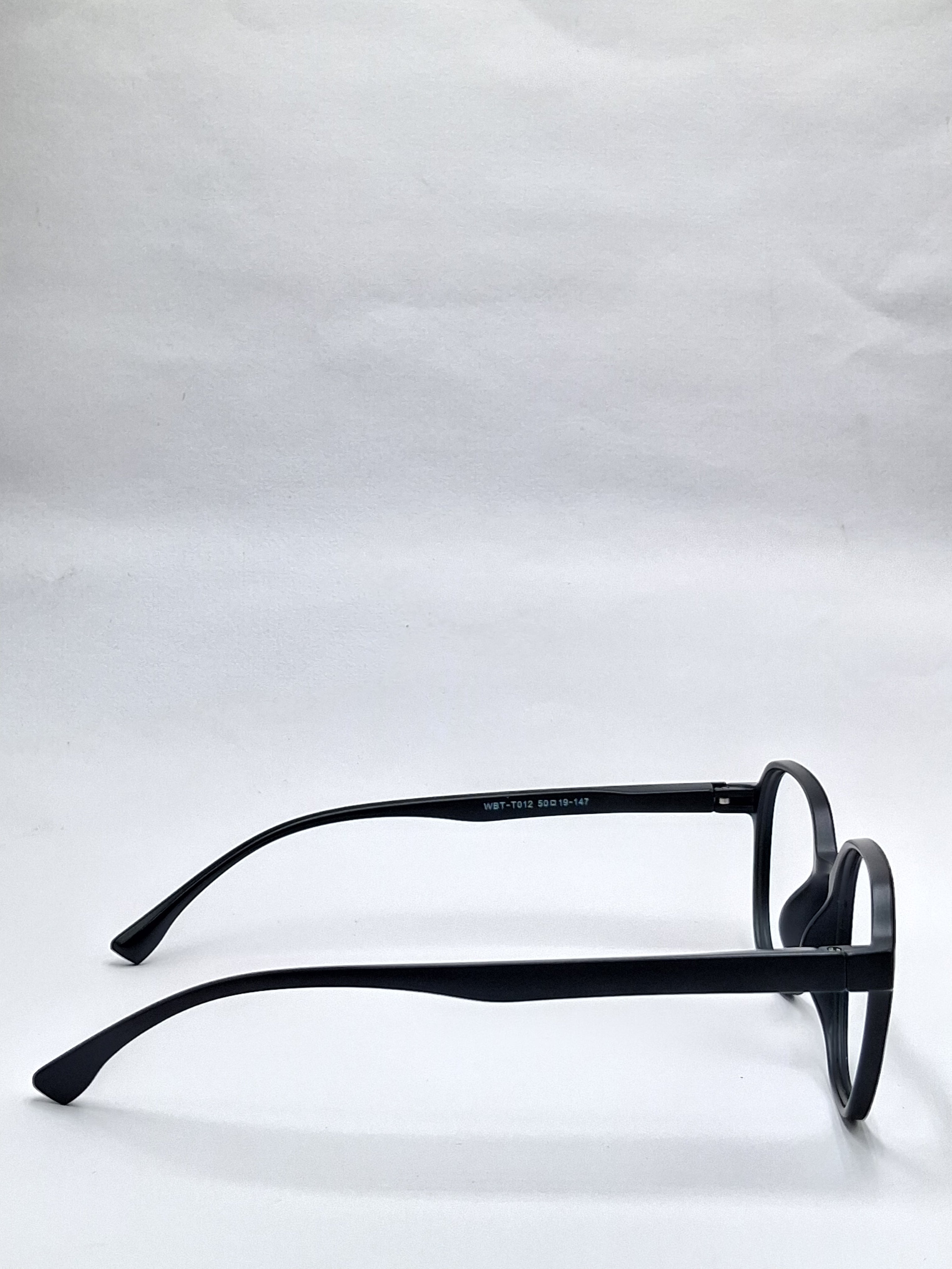 vision plus matte black frame