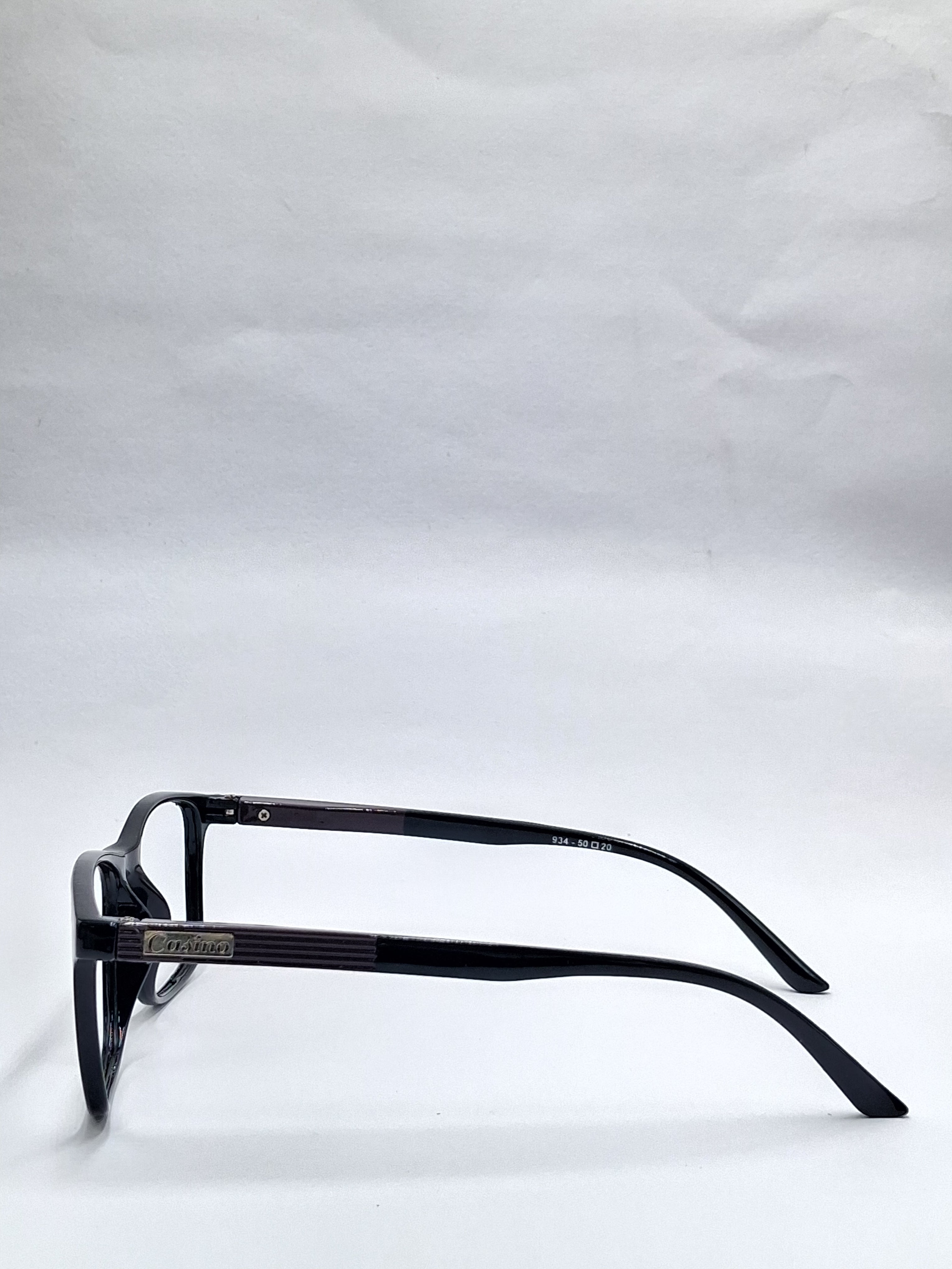 vision plus glossy black frame