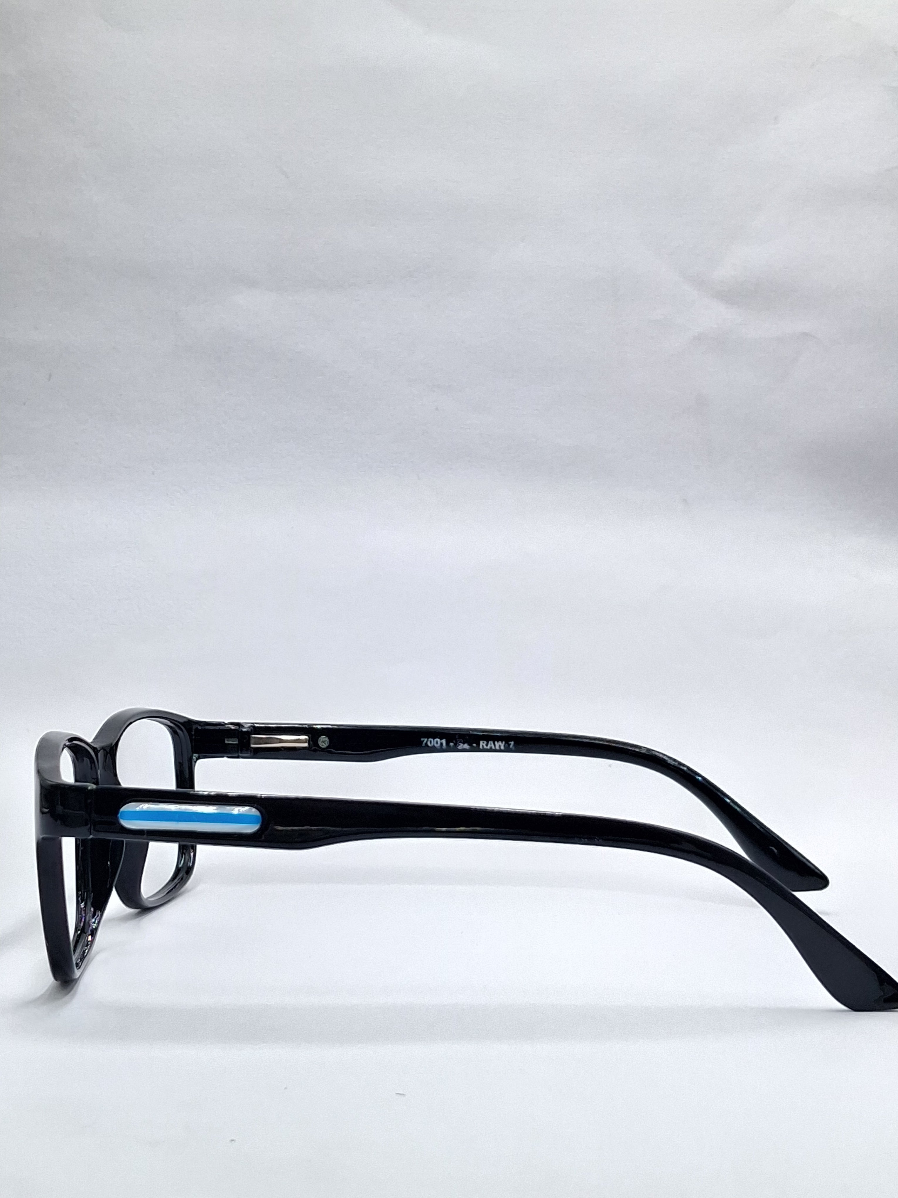 vision plus glossy black frame