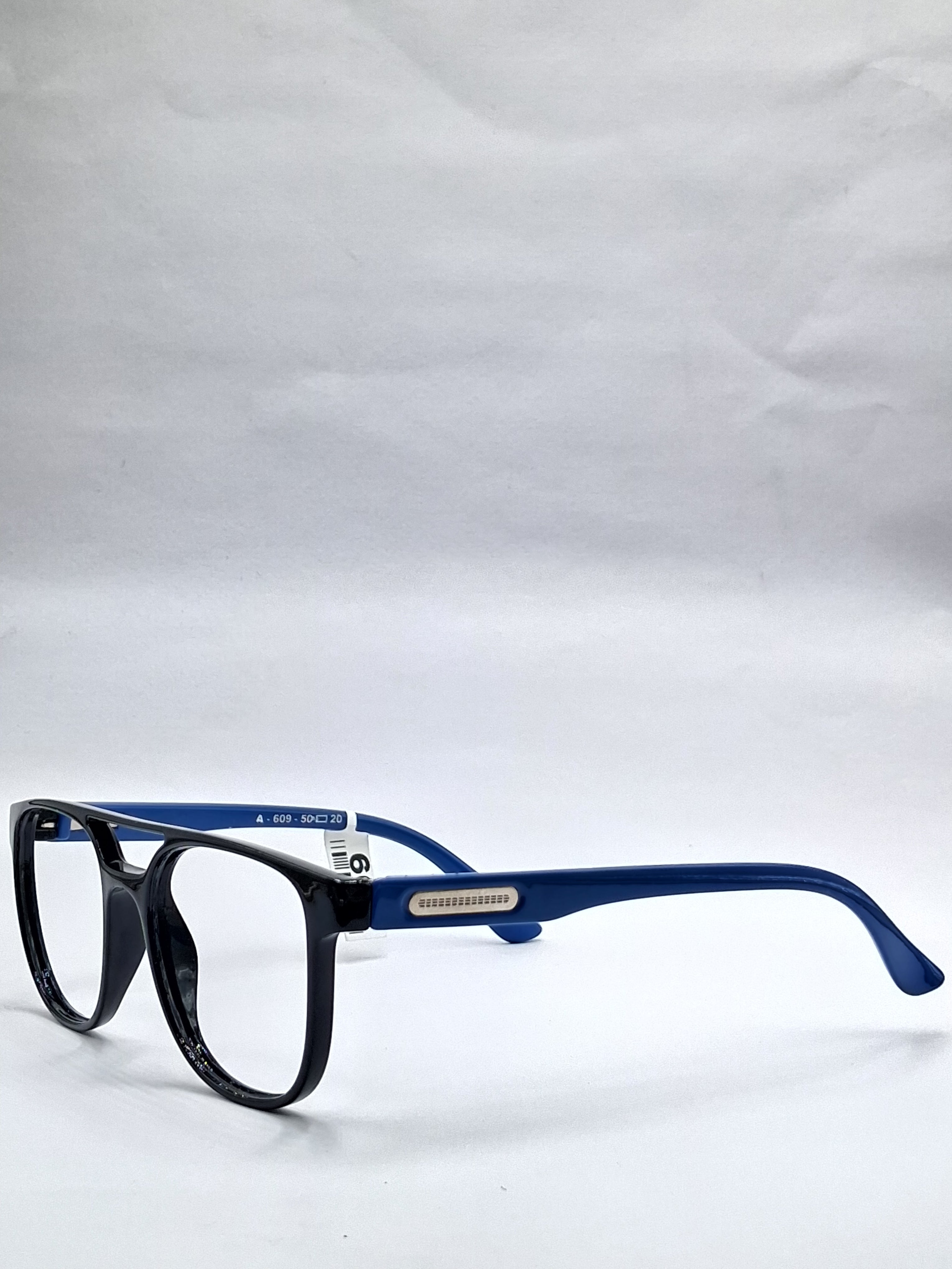 vision plus double bar with glossy black and blue stick frame