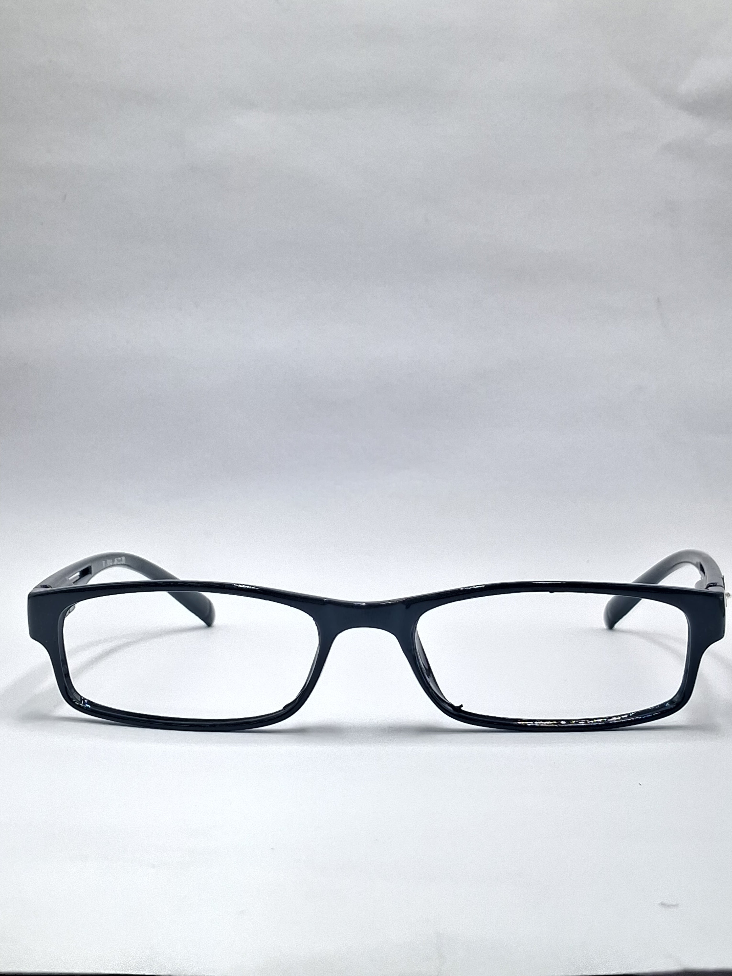 vision plus glossy black frame