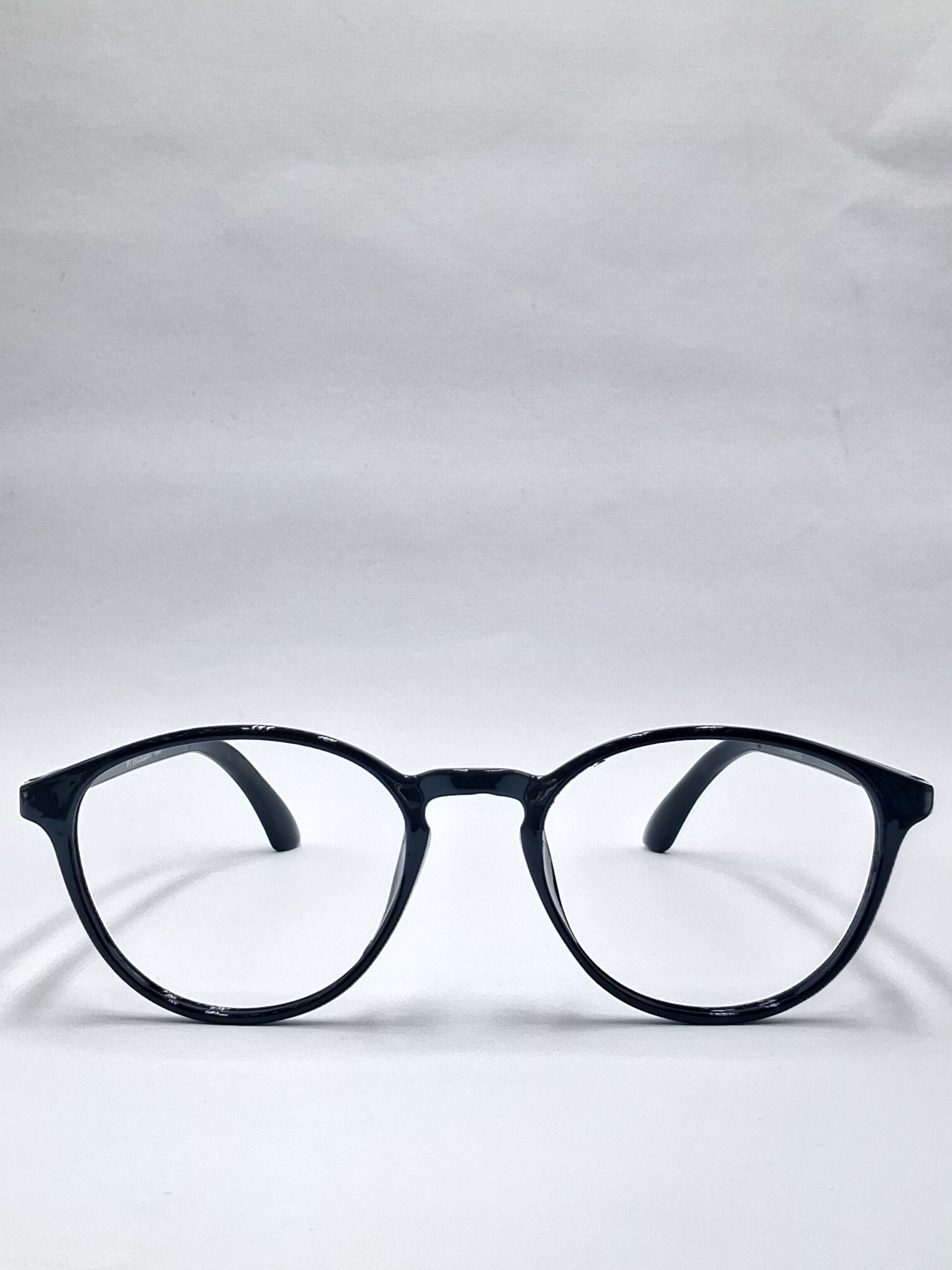 vision plus glossy black frame