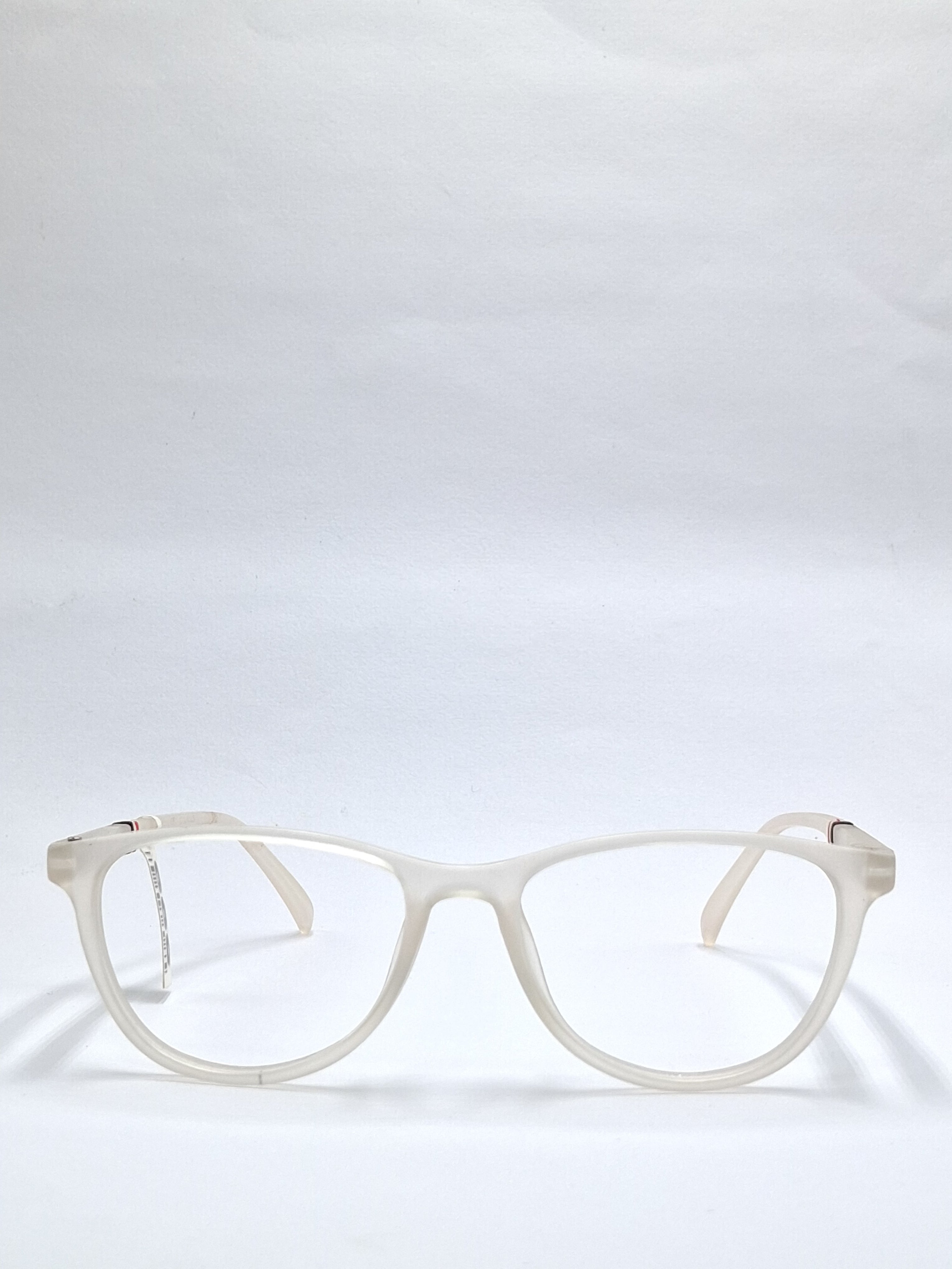 vision plus matte white frame