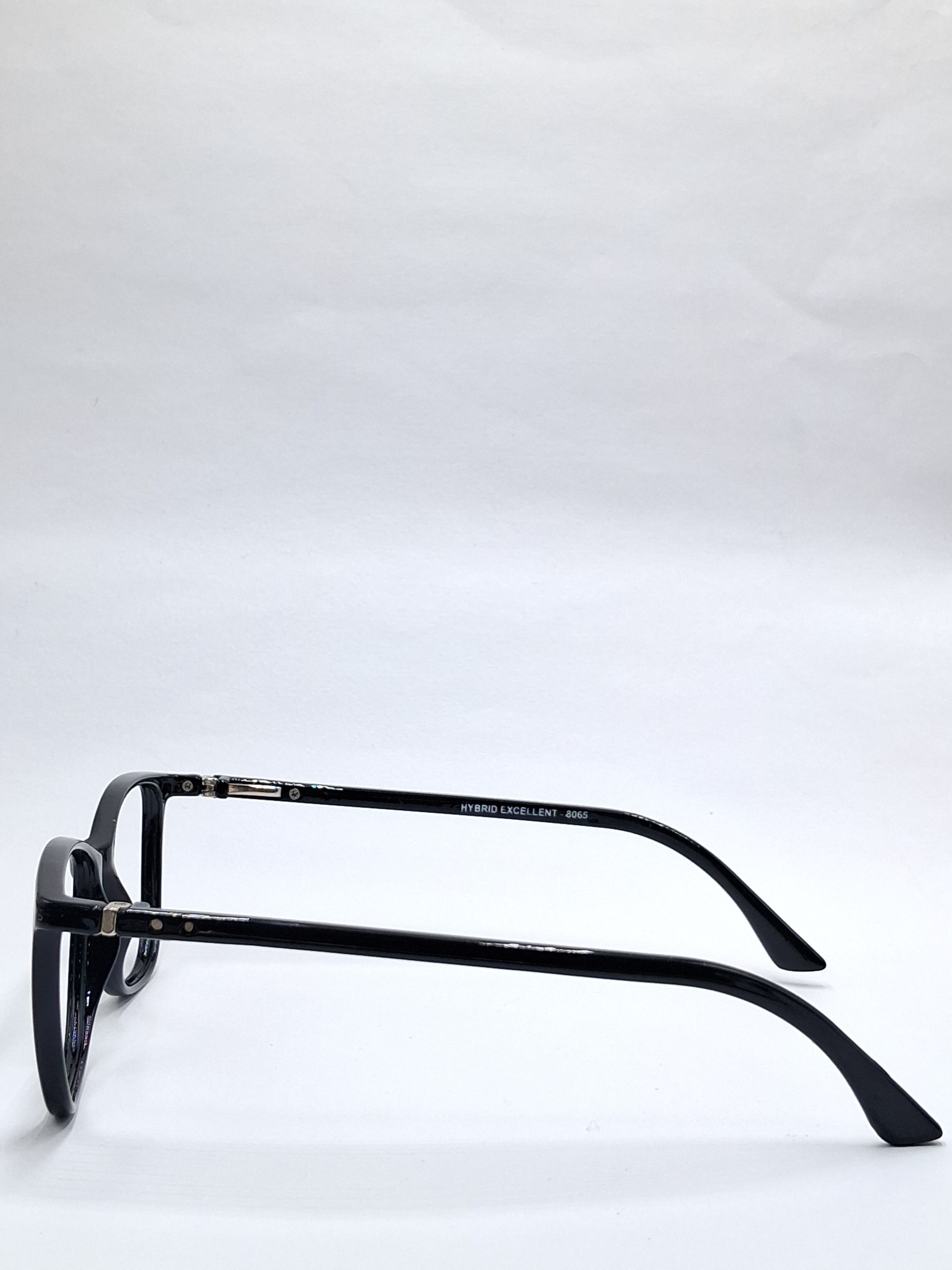 vision plus glossy black frame