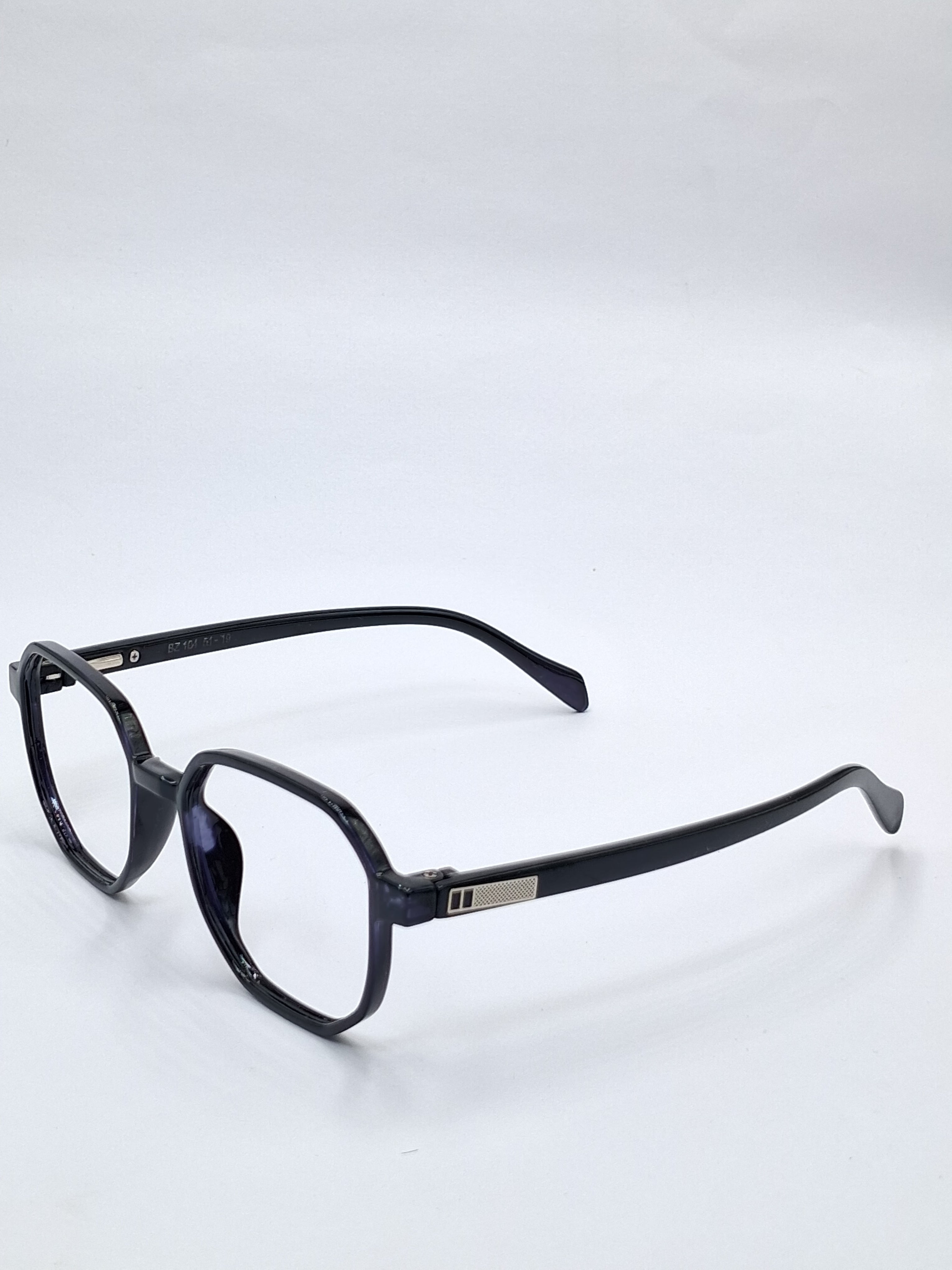 vision plus glossy black frame