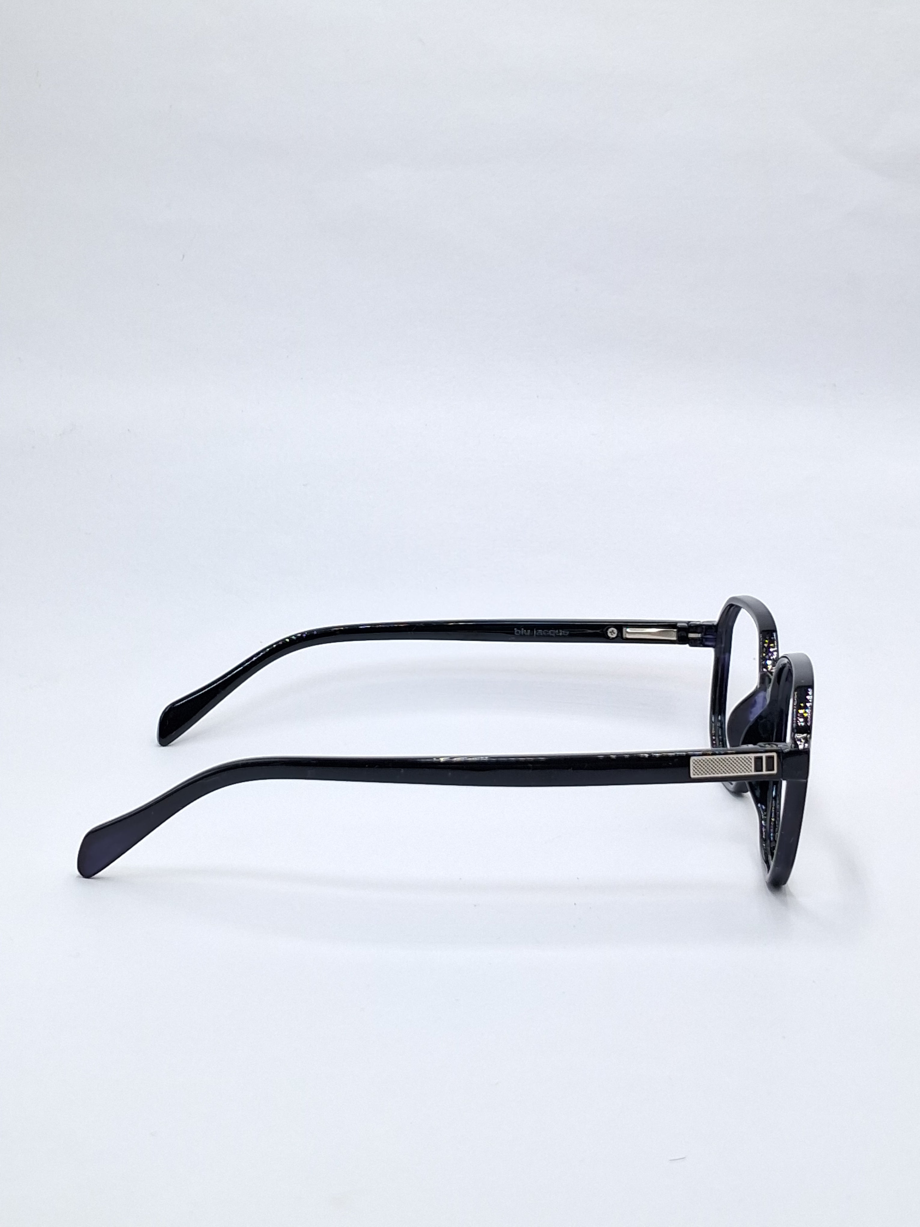 vision plus glossy black frame
