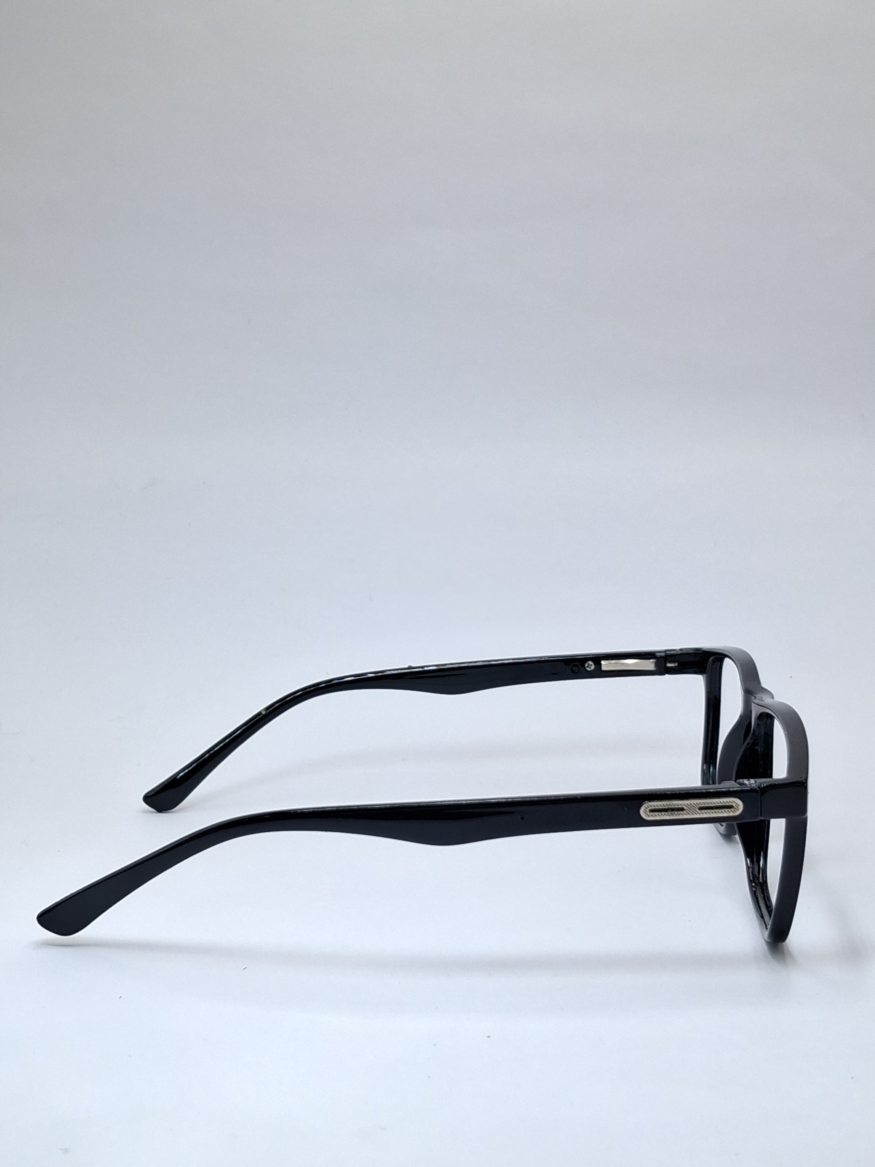 vision plus glossy black frame