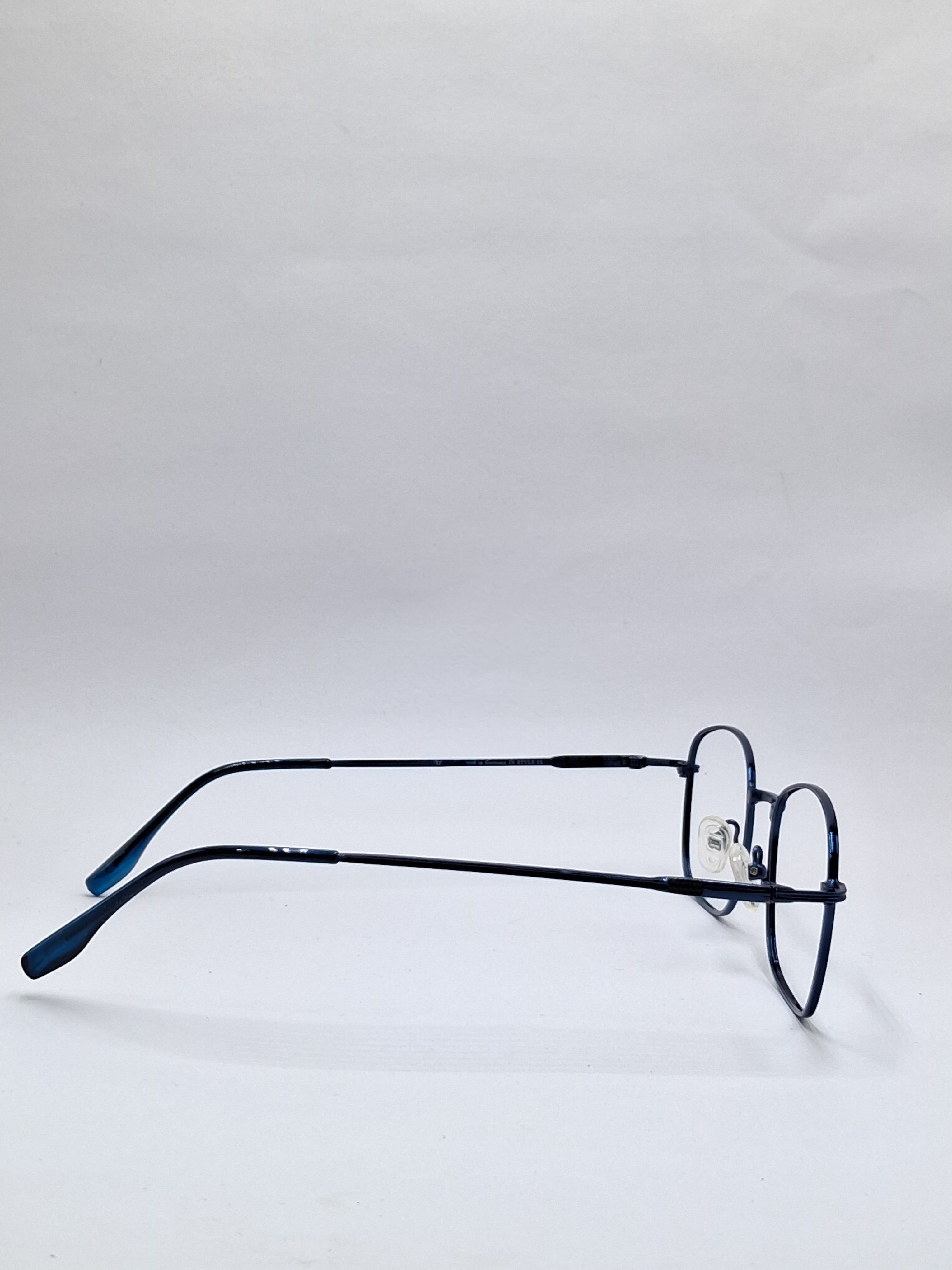 vision plus metallic blue metal frame