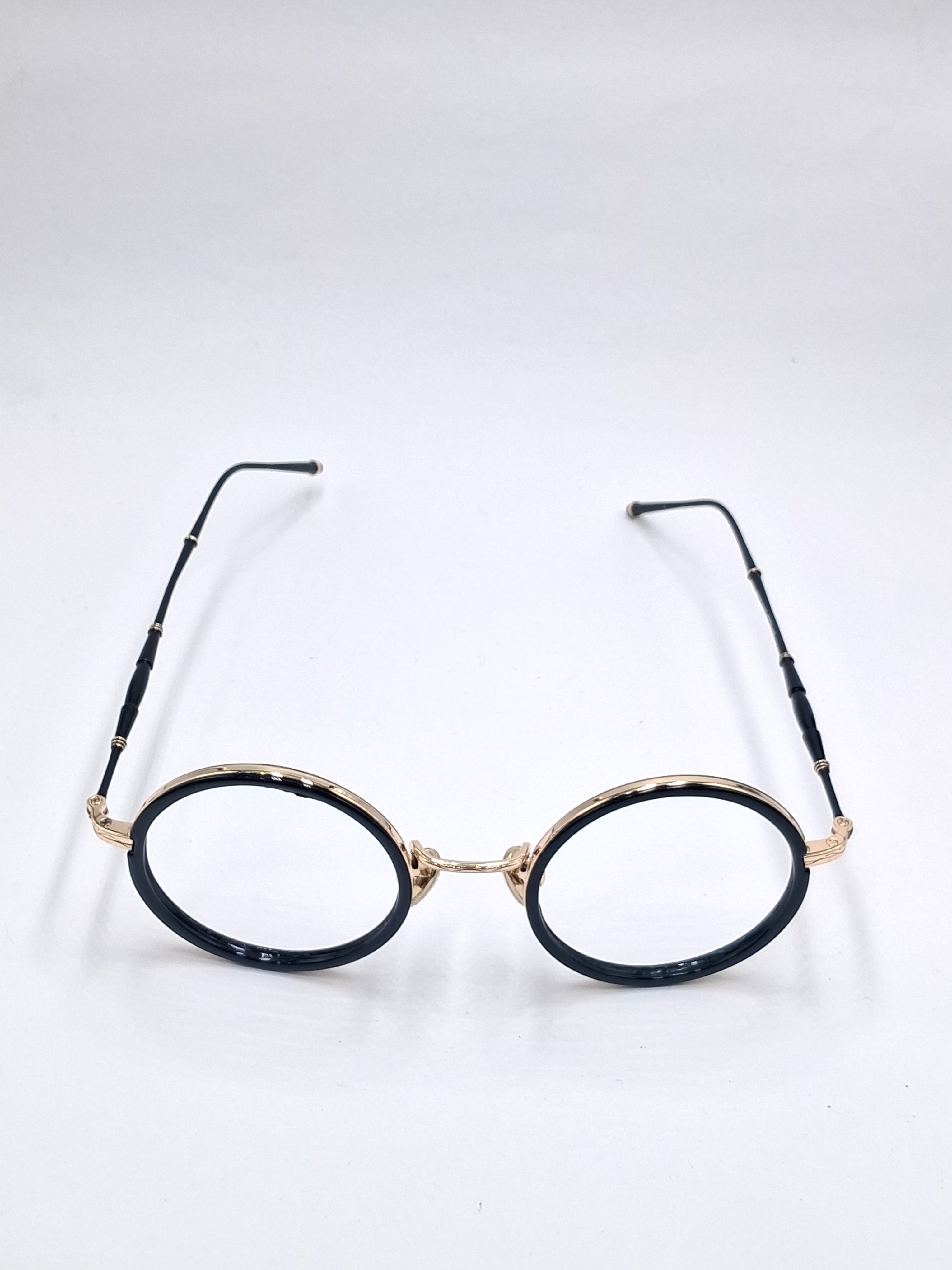 vision plus metallic black and gold metal frame