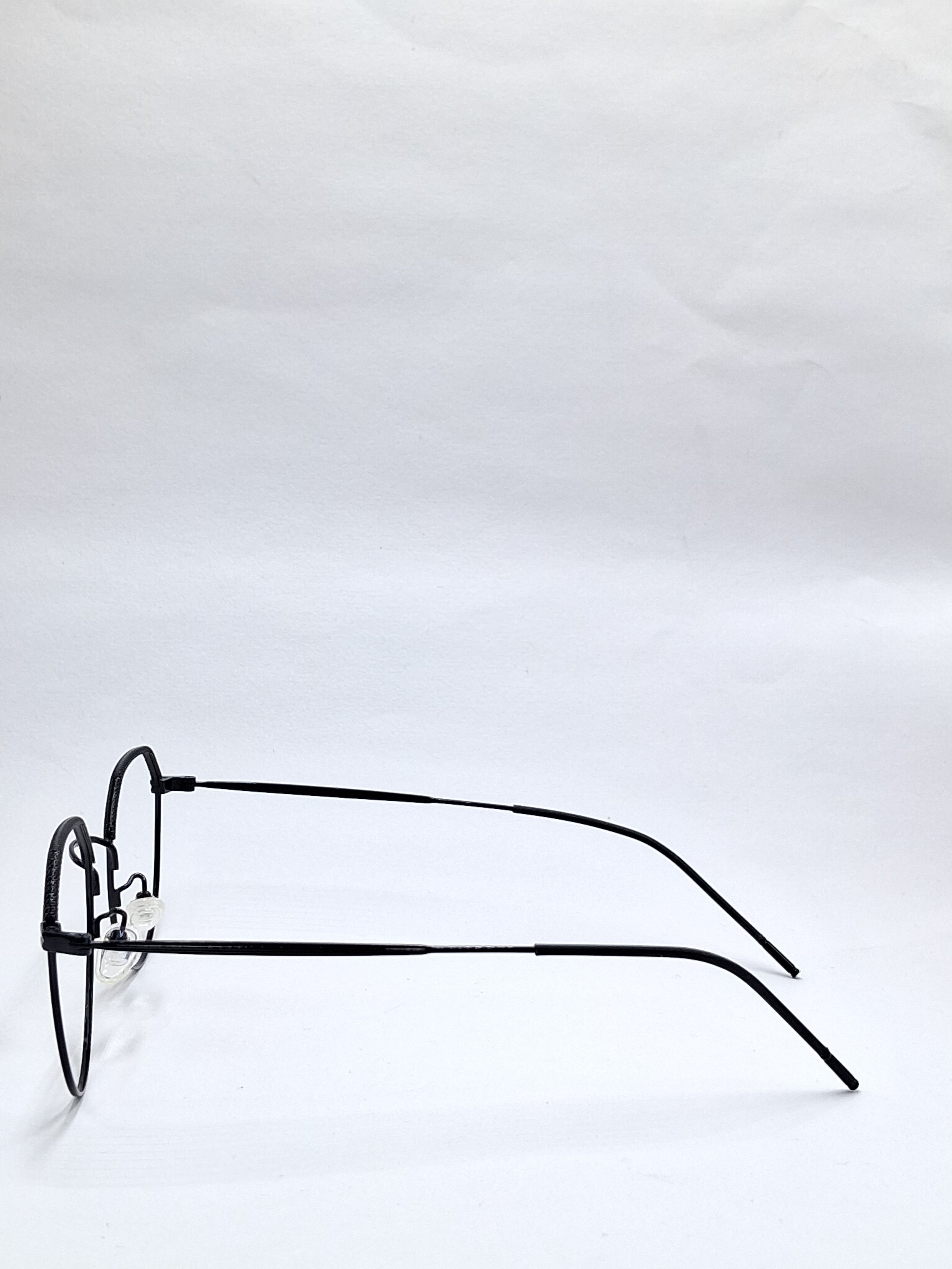 vision plus all black metal frame