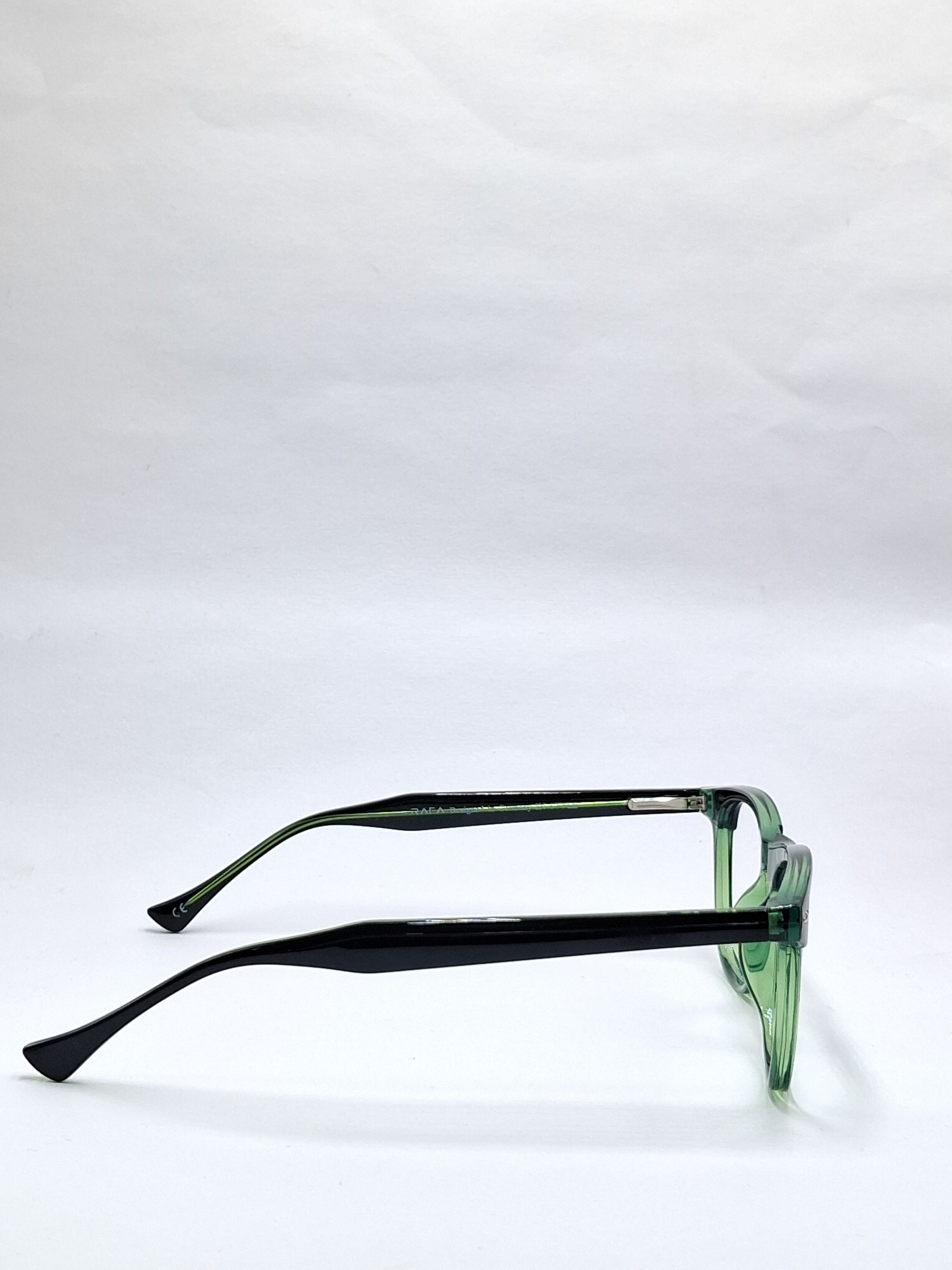 vision plus crystal green and black frame