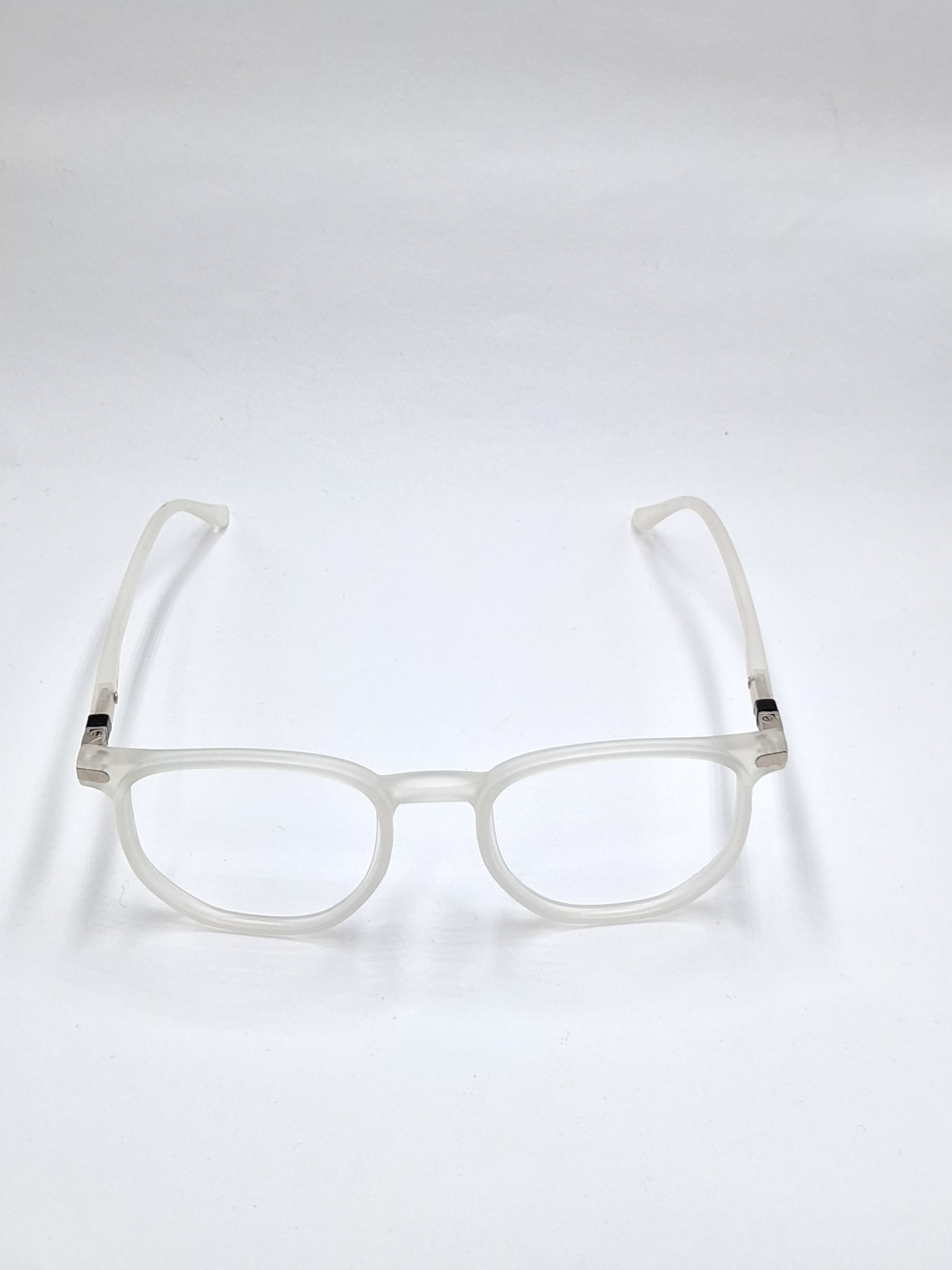 vision plus matte white frame