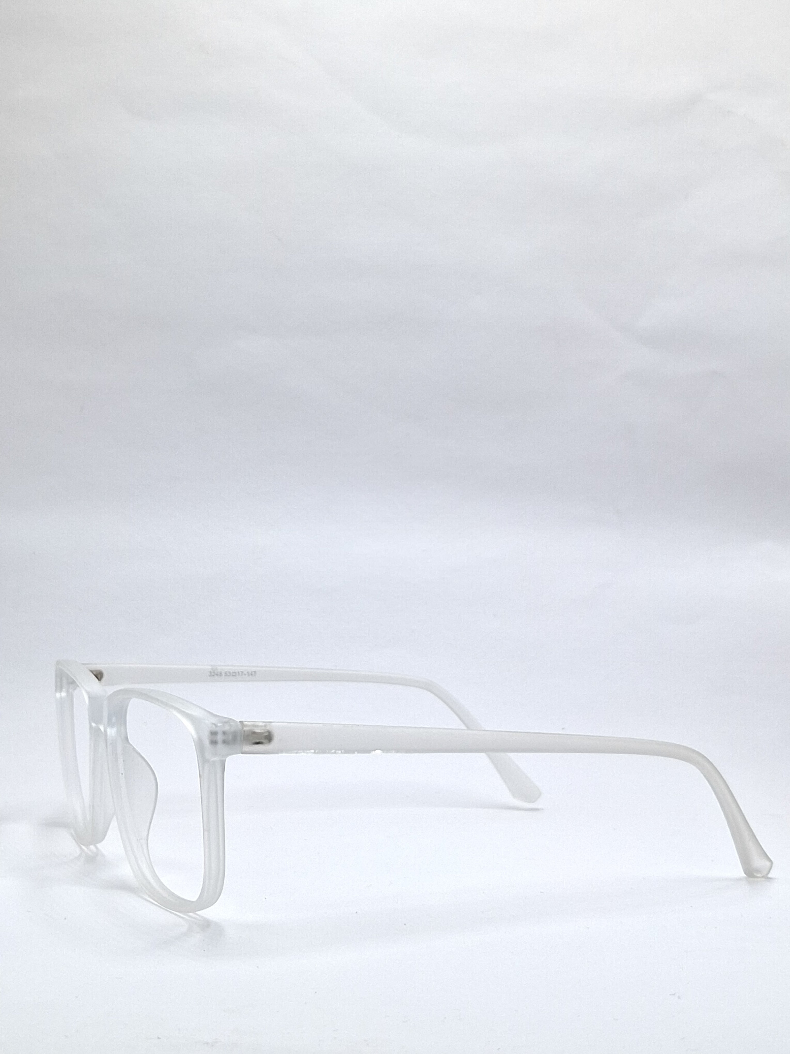 vision plus matte white frame