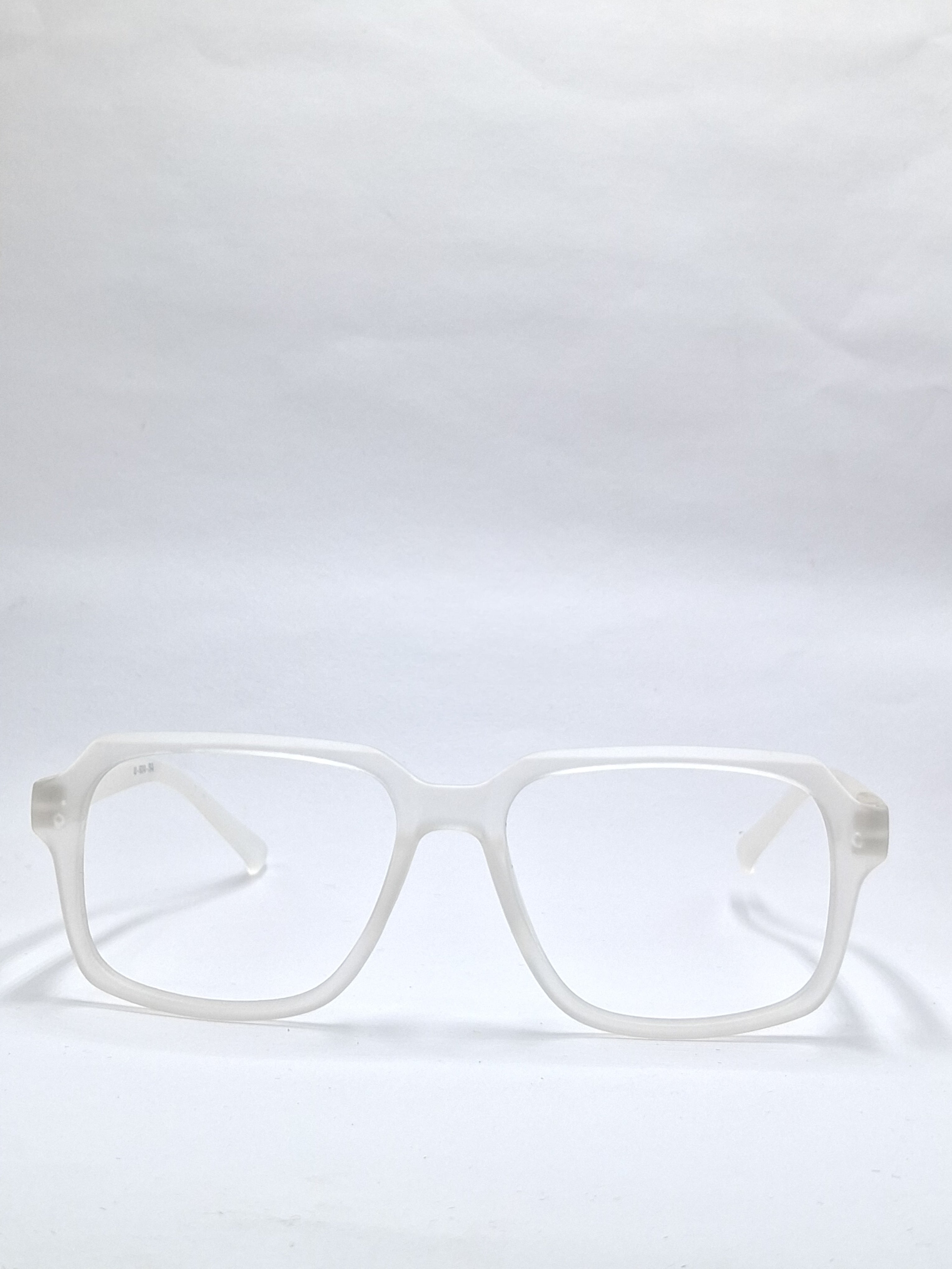 vision plus matte white frame