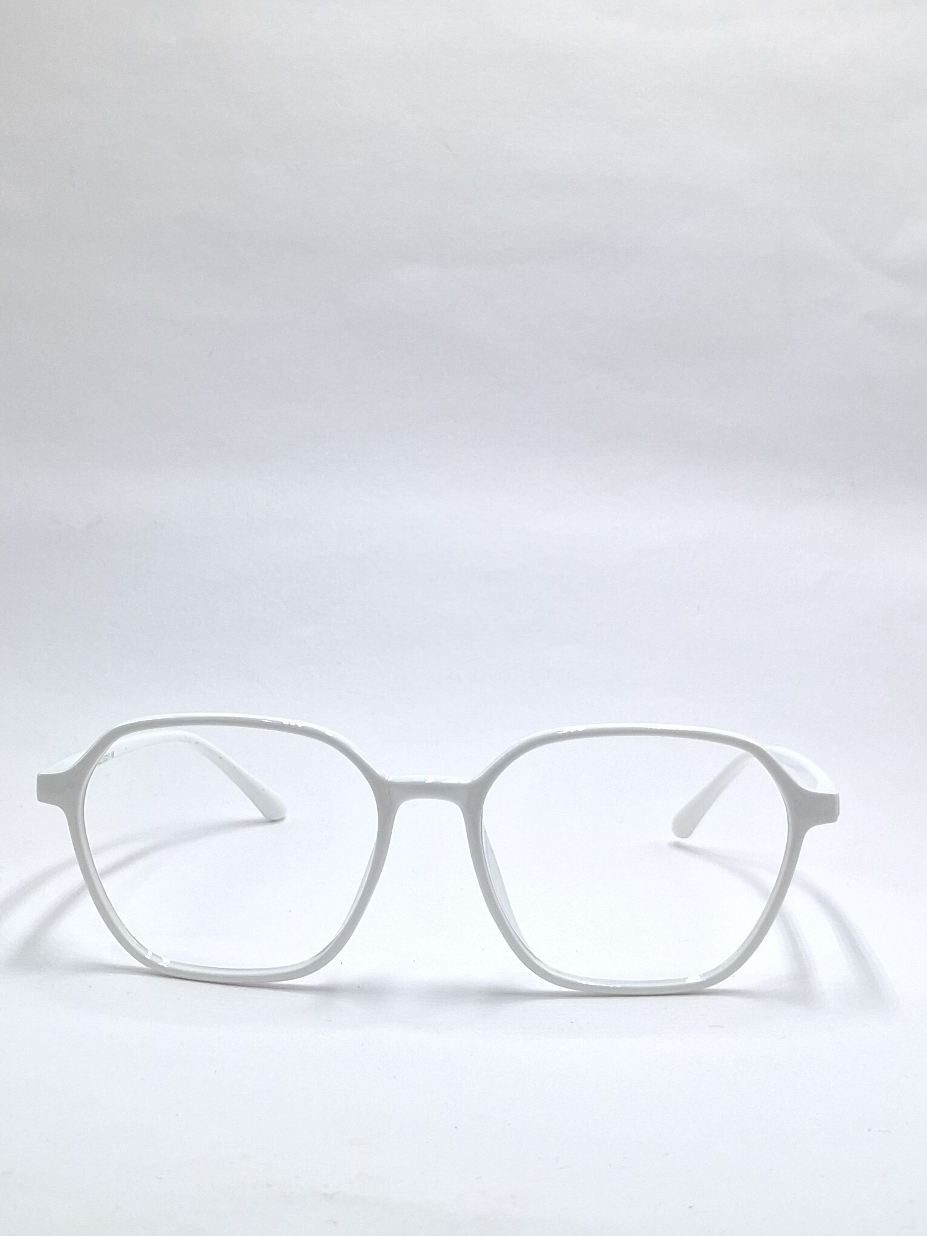 vision plus glossy white frame