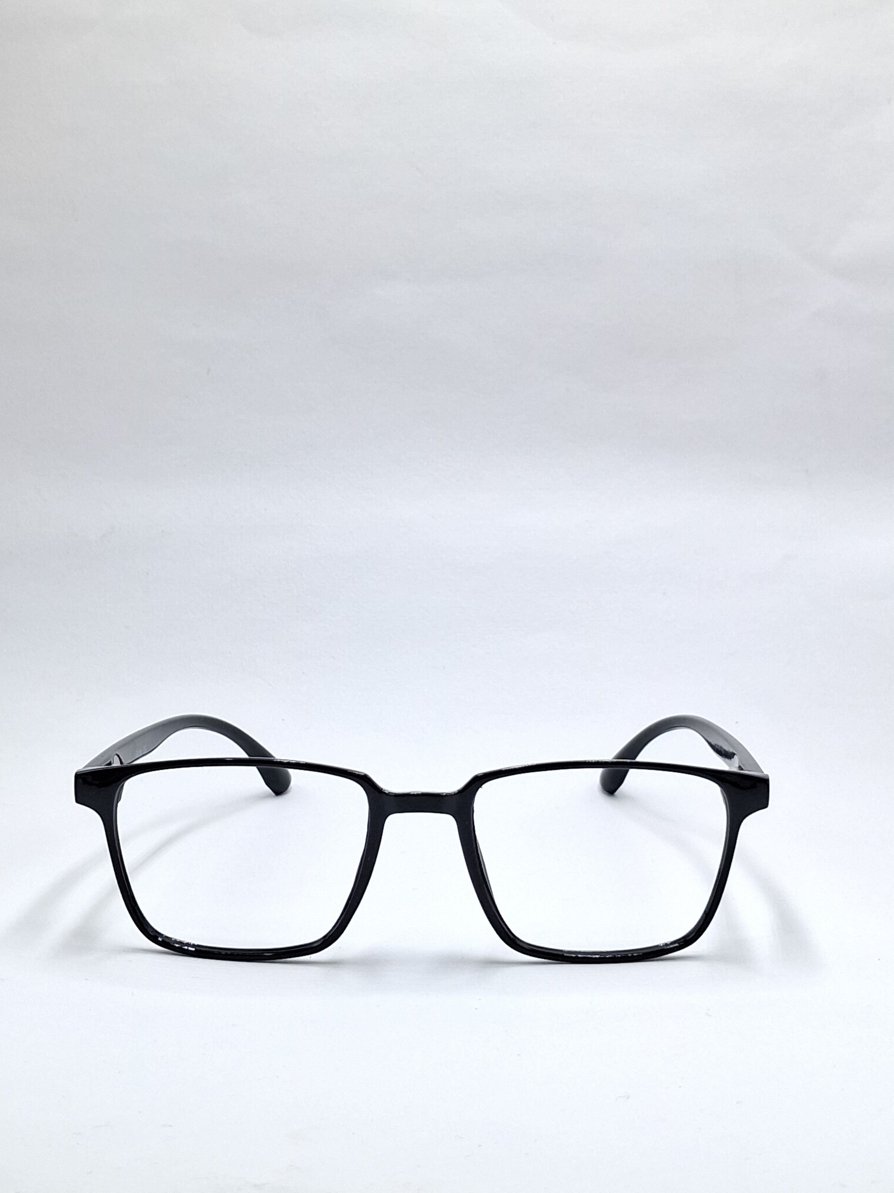 vision plus glossy black frame