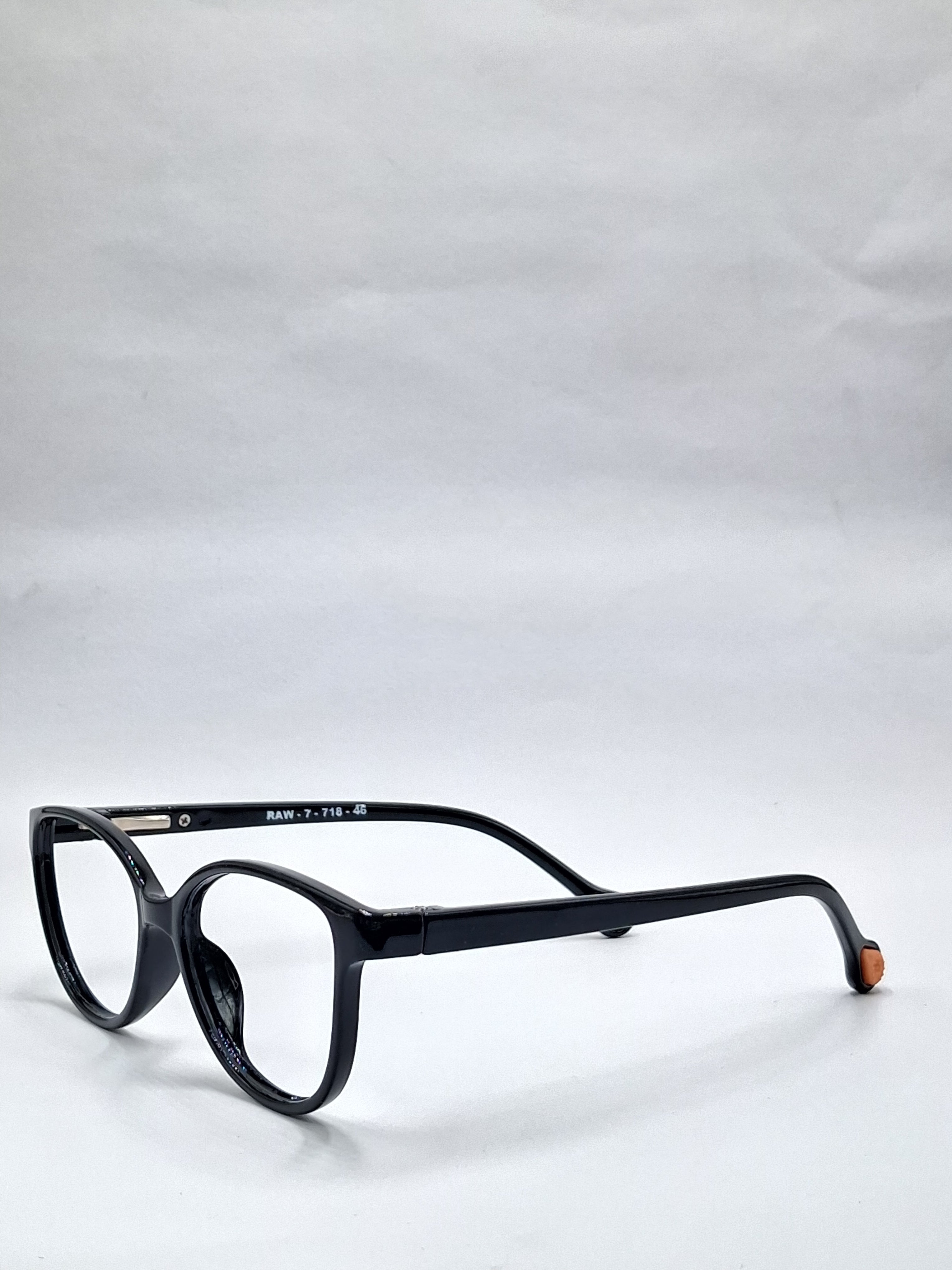 vision plus black kids frame