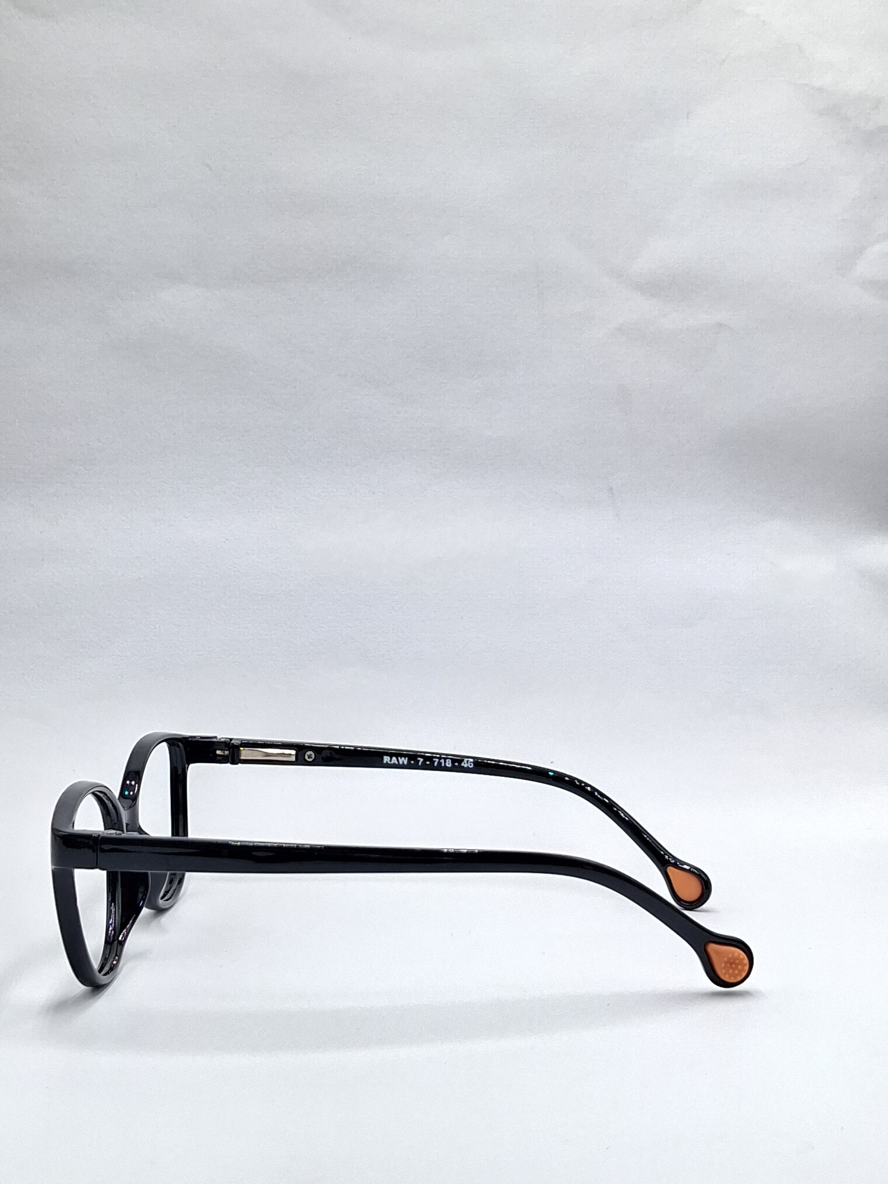 vision plus black kids frame
