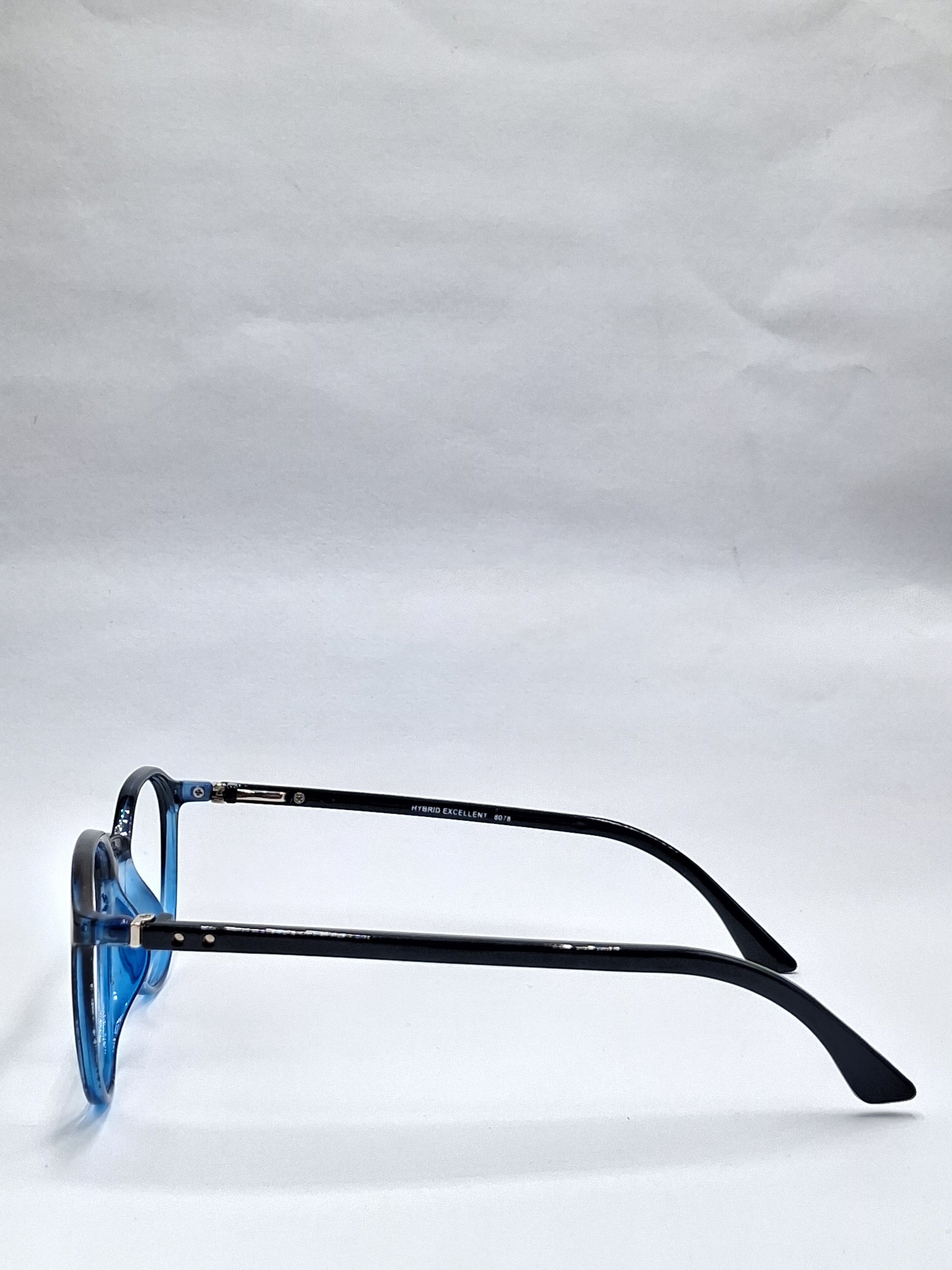 vision plus duale tone black and blue frame