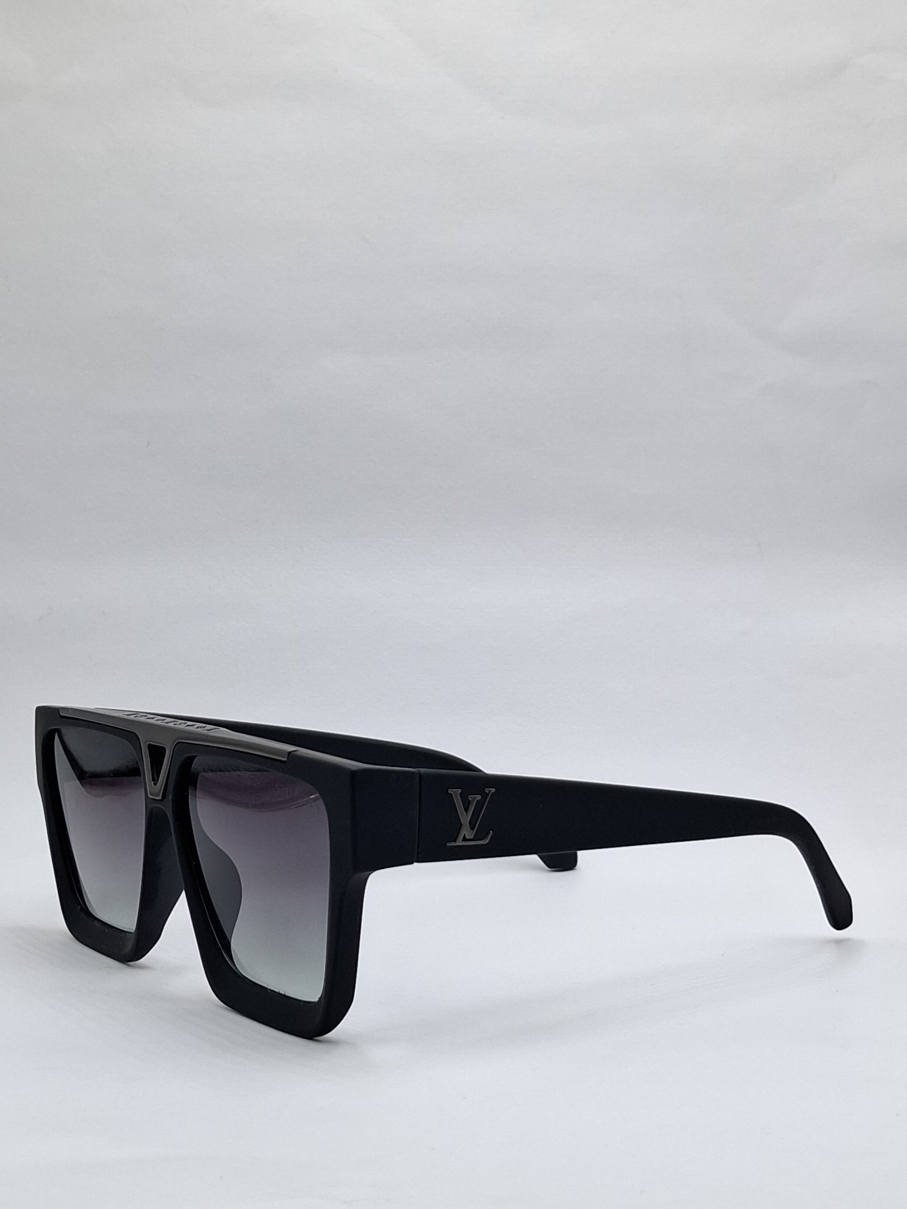 vision plus black sunglasses