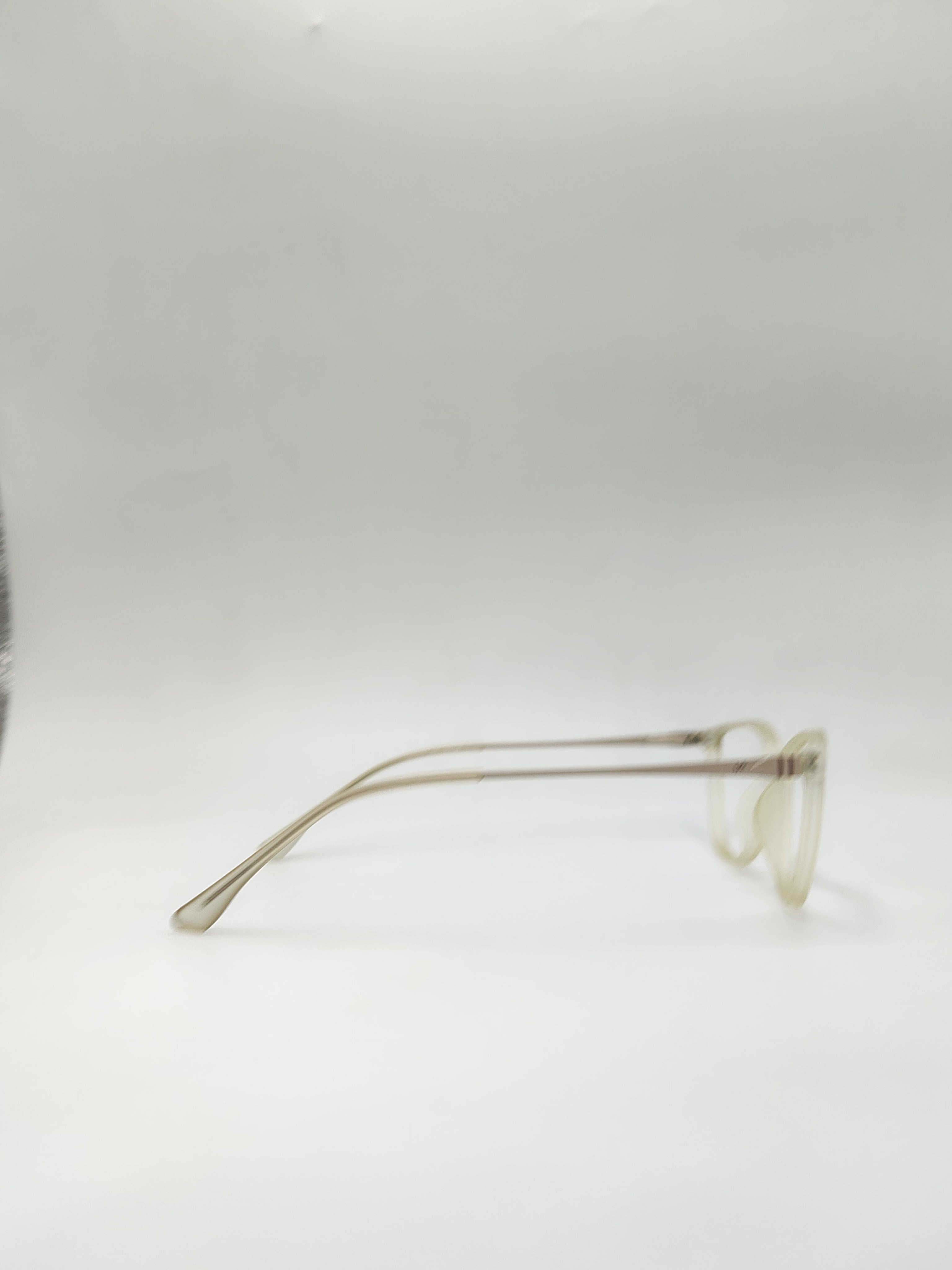 Cat Eye Matte Yellow Frame