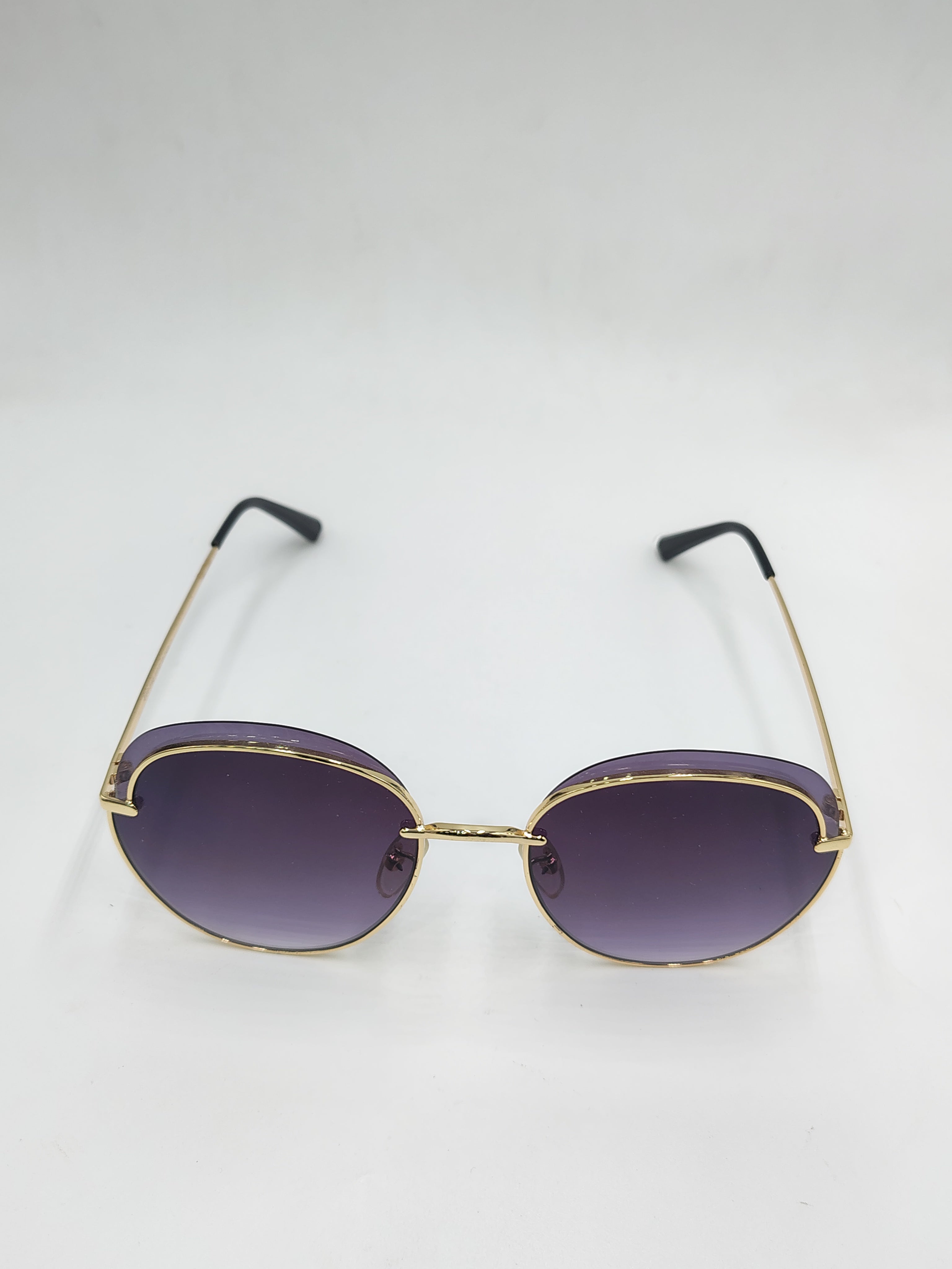 Eyeket Golden Black Round Woman Sunglasses