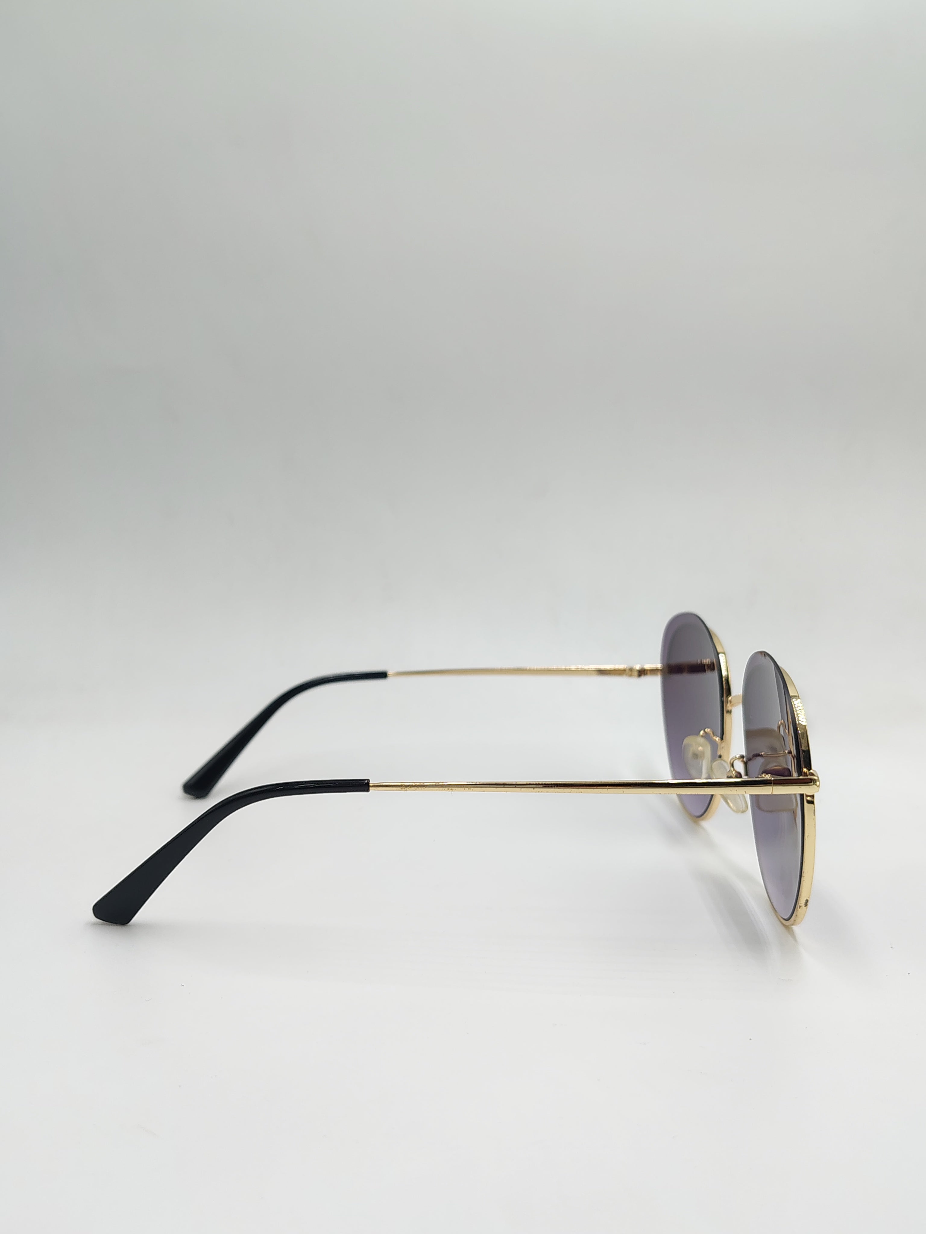 Eyeket Golden Black Round Woman Sunglasses