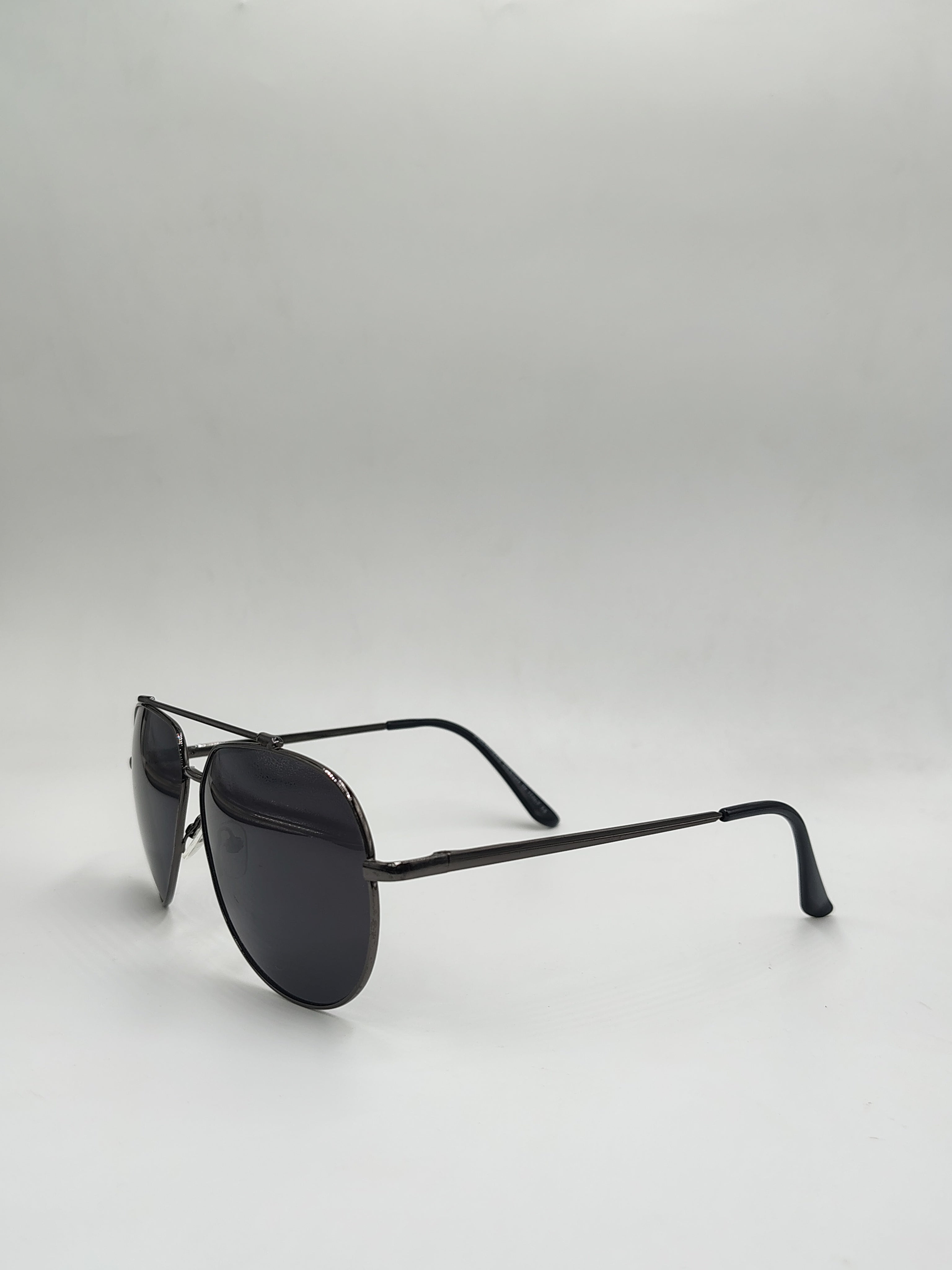 Eyeket Aviator Polarized Black Sunglasses