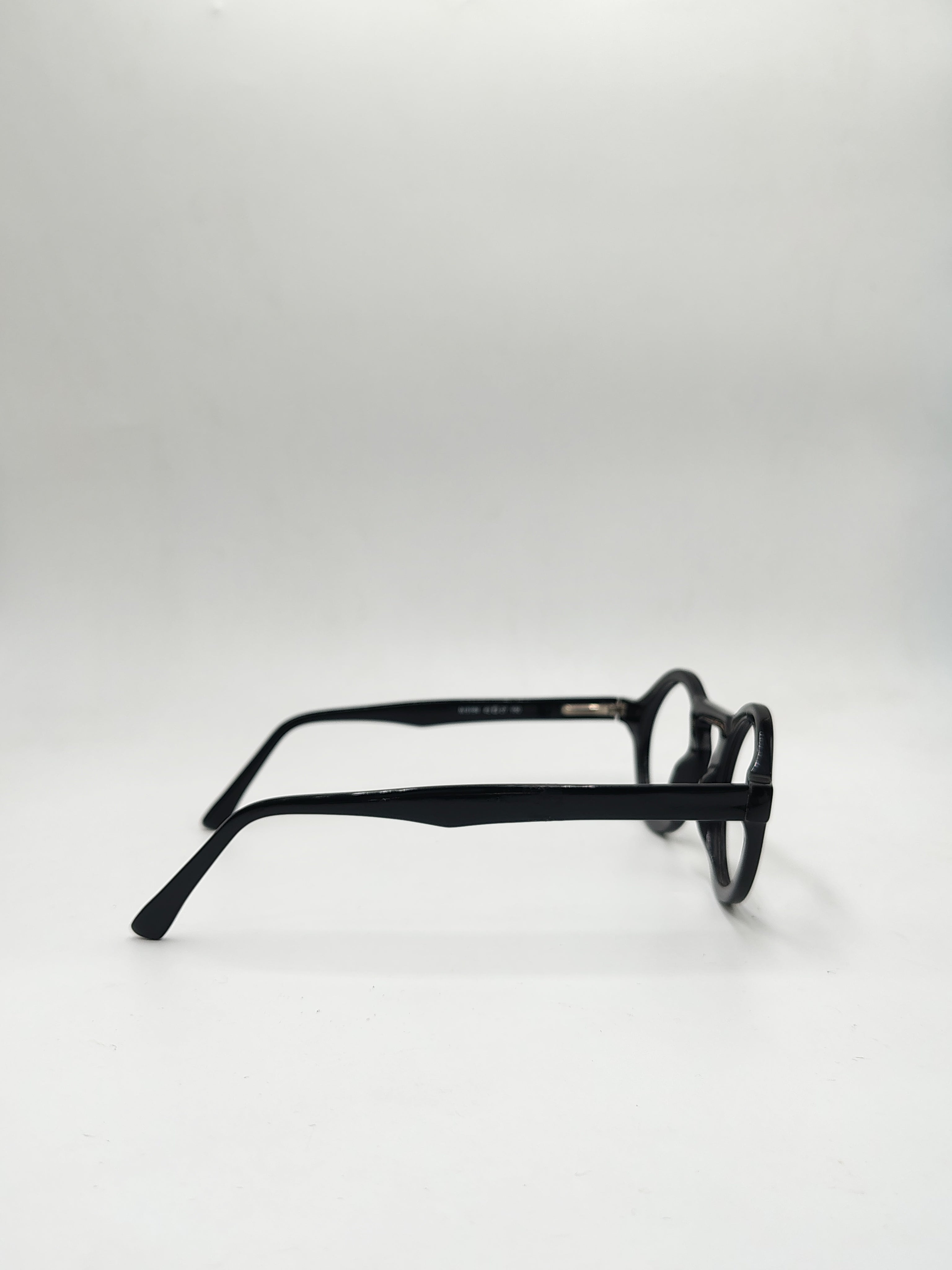 7 Moon One Piece Black Frame