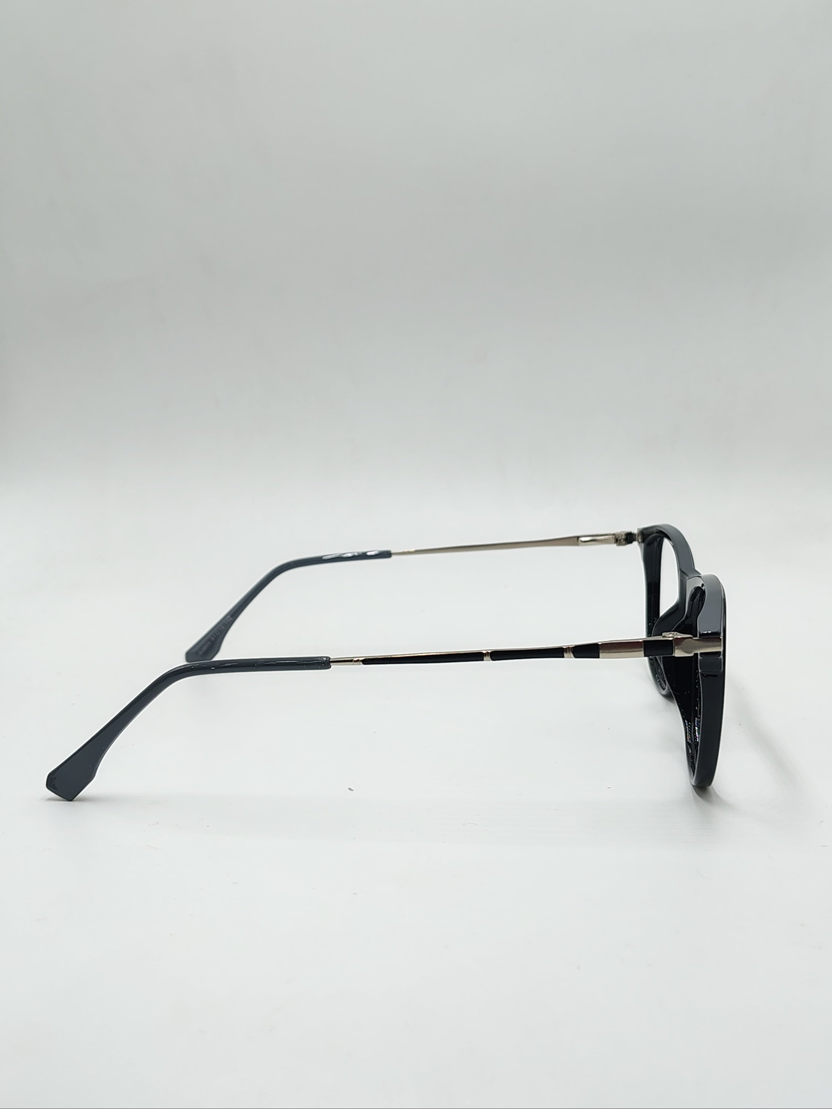 Eyeket KZ Gray And Black Glossy Frame