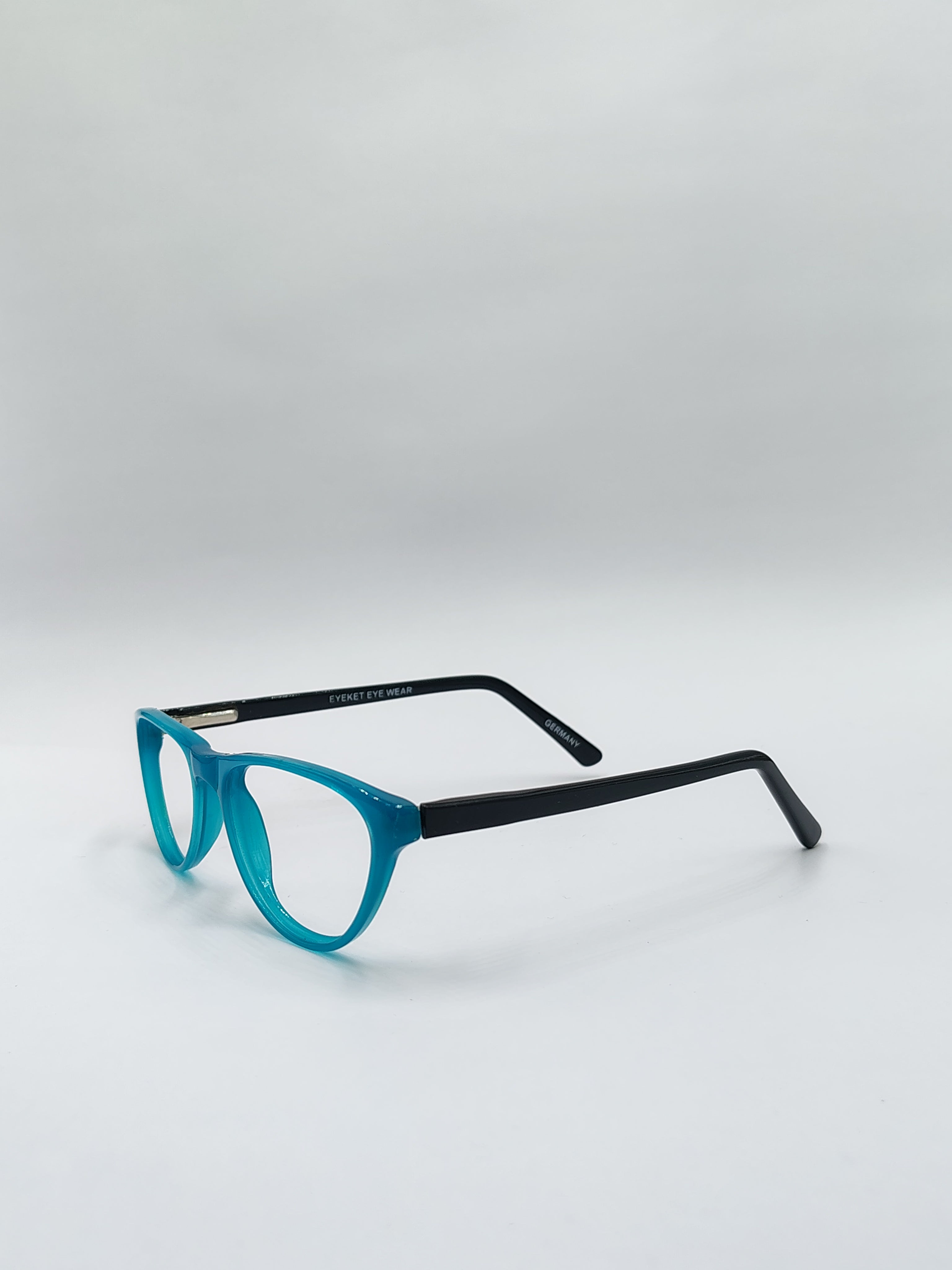vision plus glossy cyan and black frame