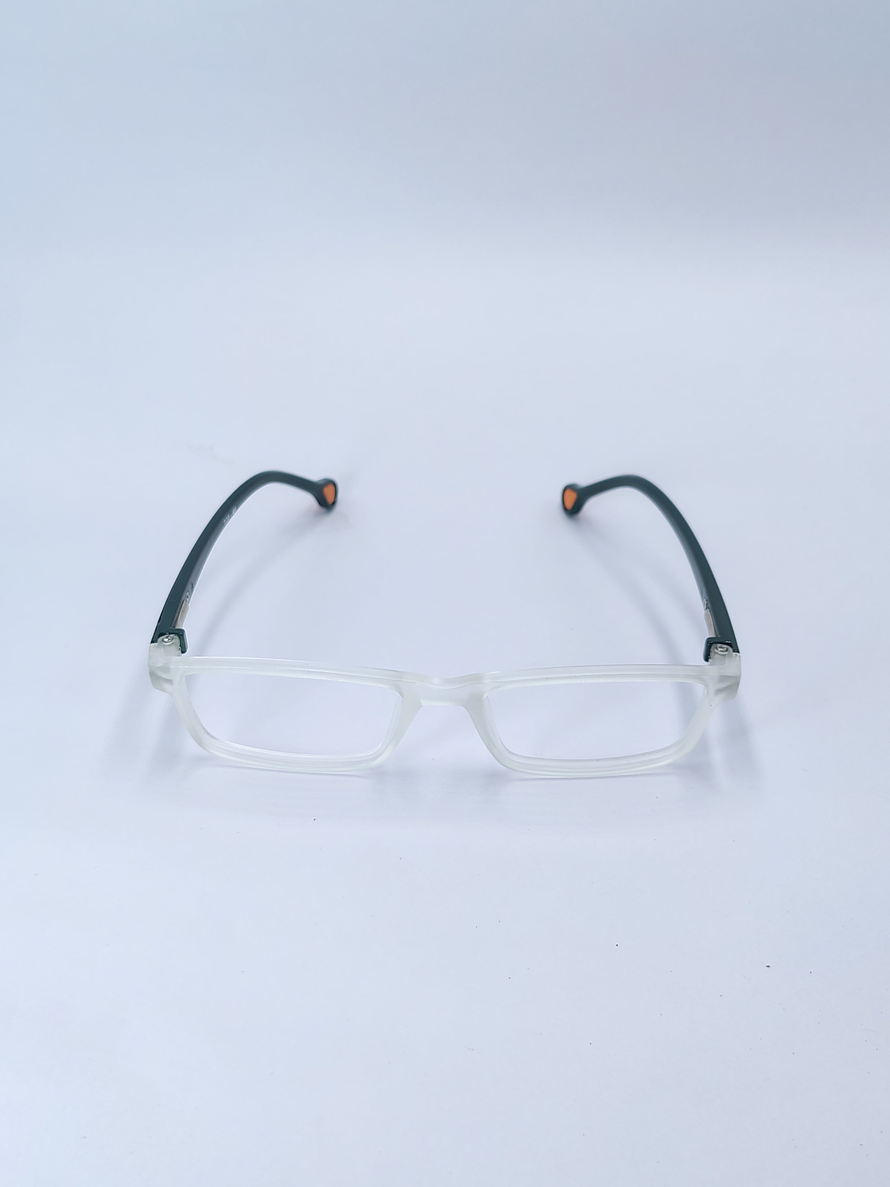 vision plus raw matte white and gloss green frame