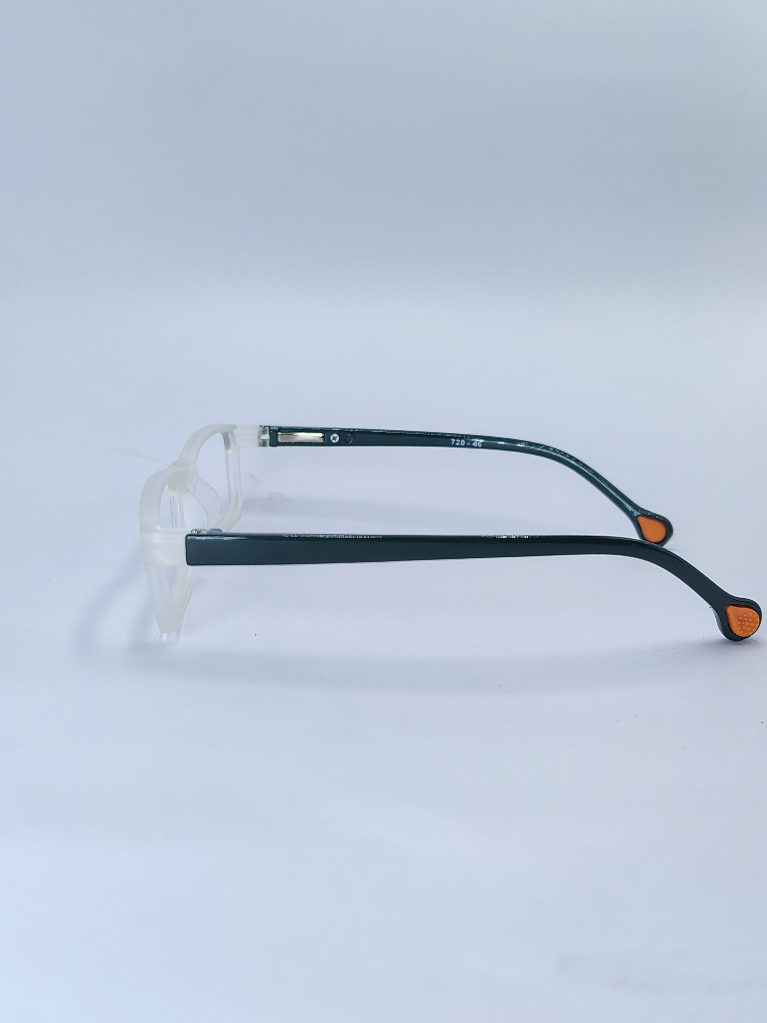 vision plus raw matte white and gloss green frame