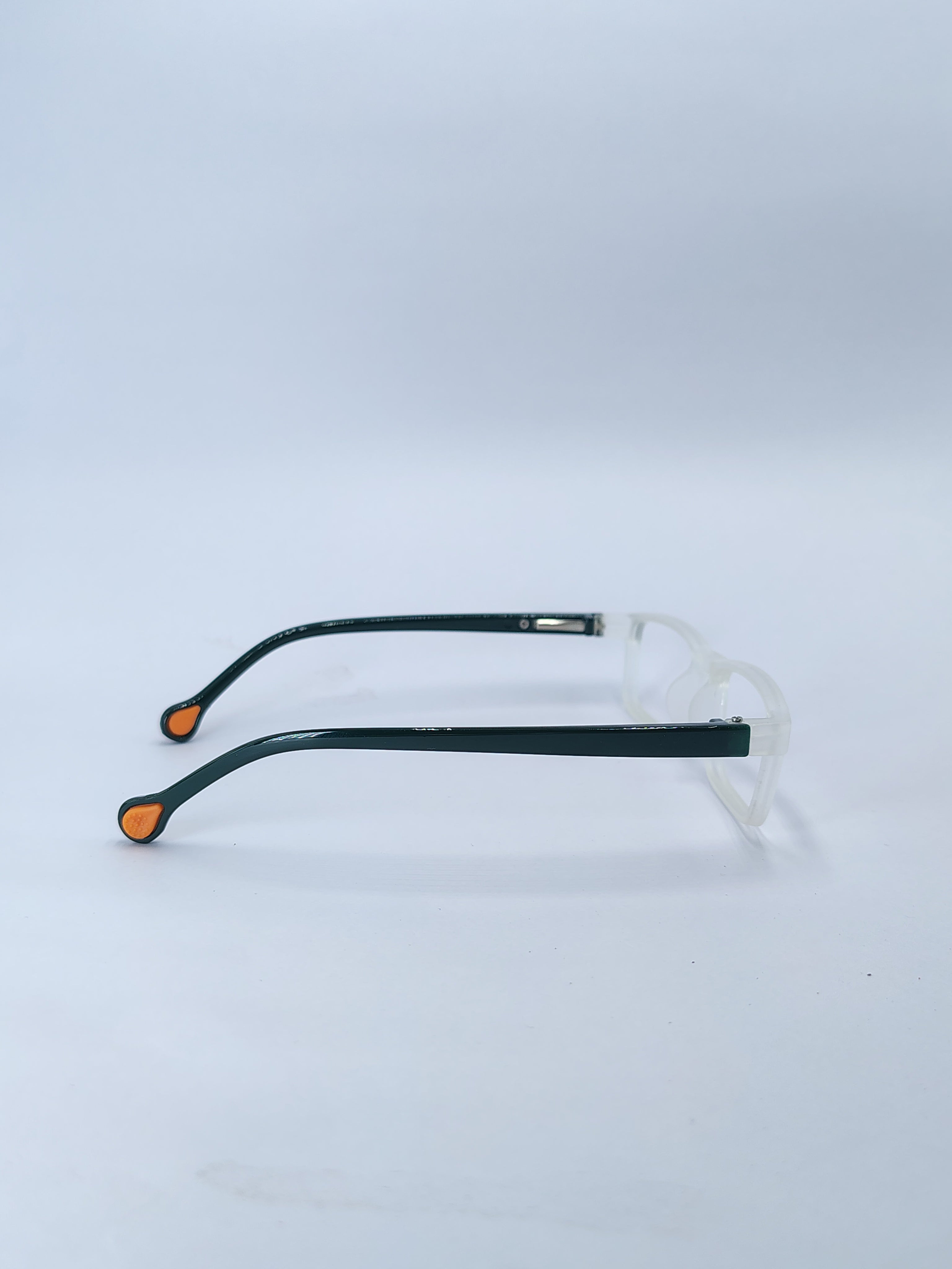 vision plus raw matte white and gloss green frame