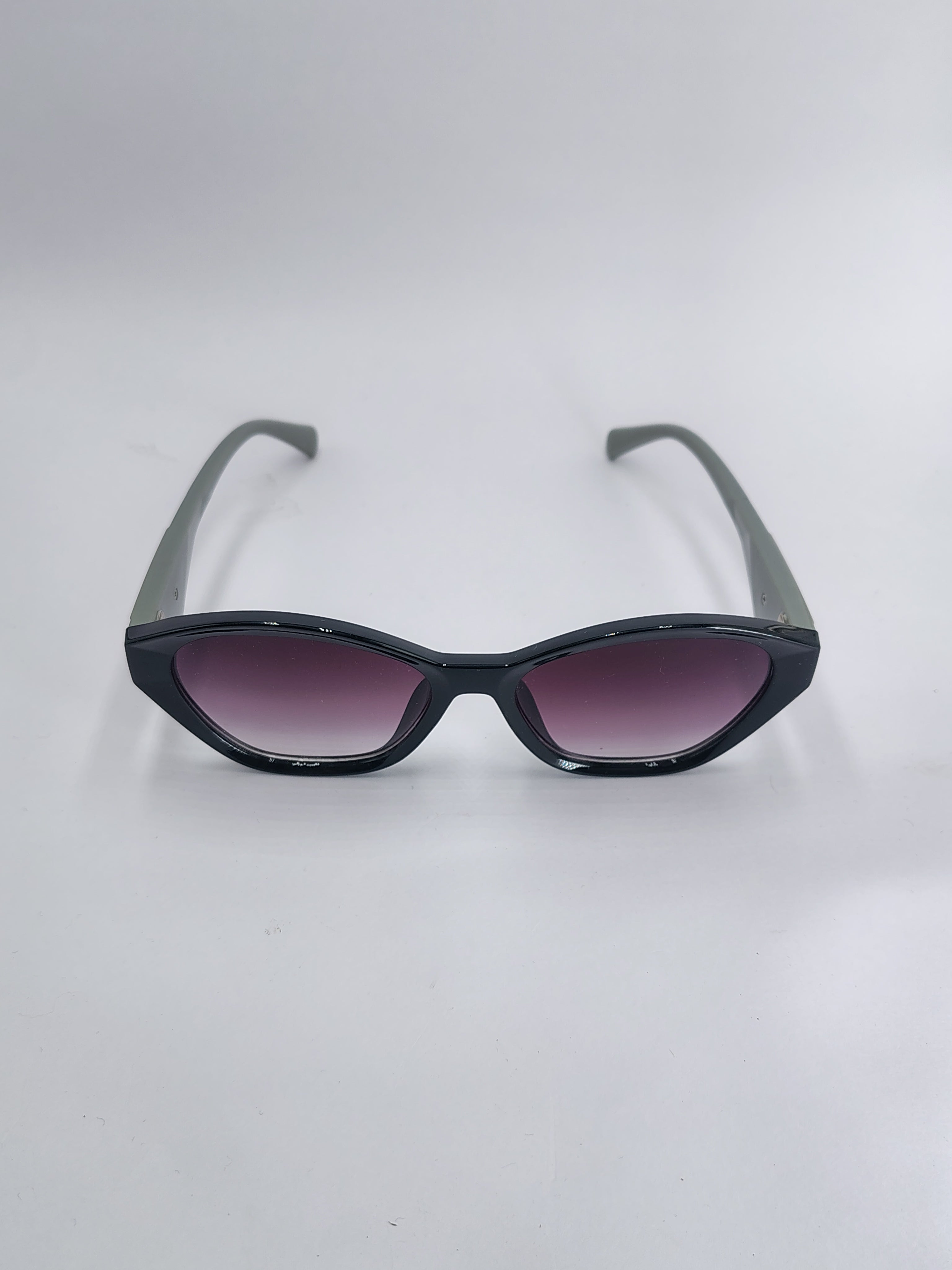 vision plus black and silver woman sunglasses